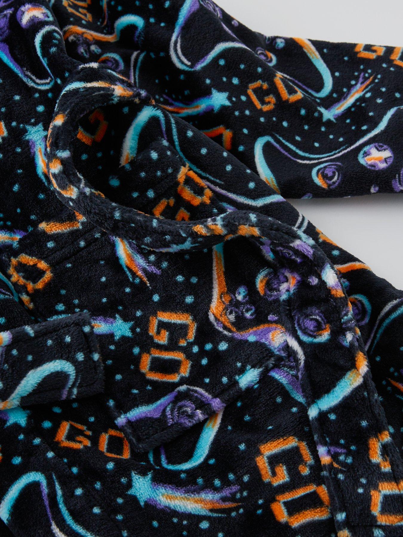 the-very-collection-boys-fleece-gaming-robe-multidetail