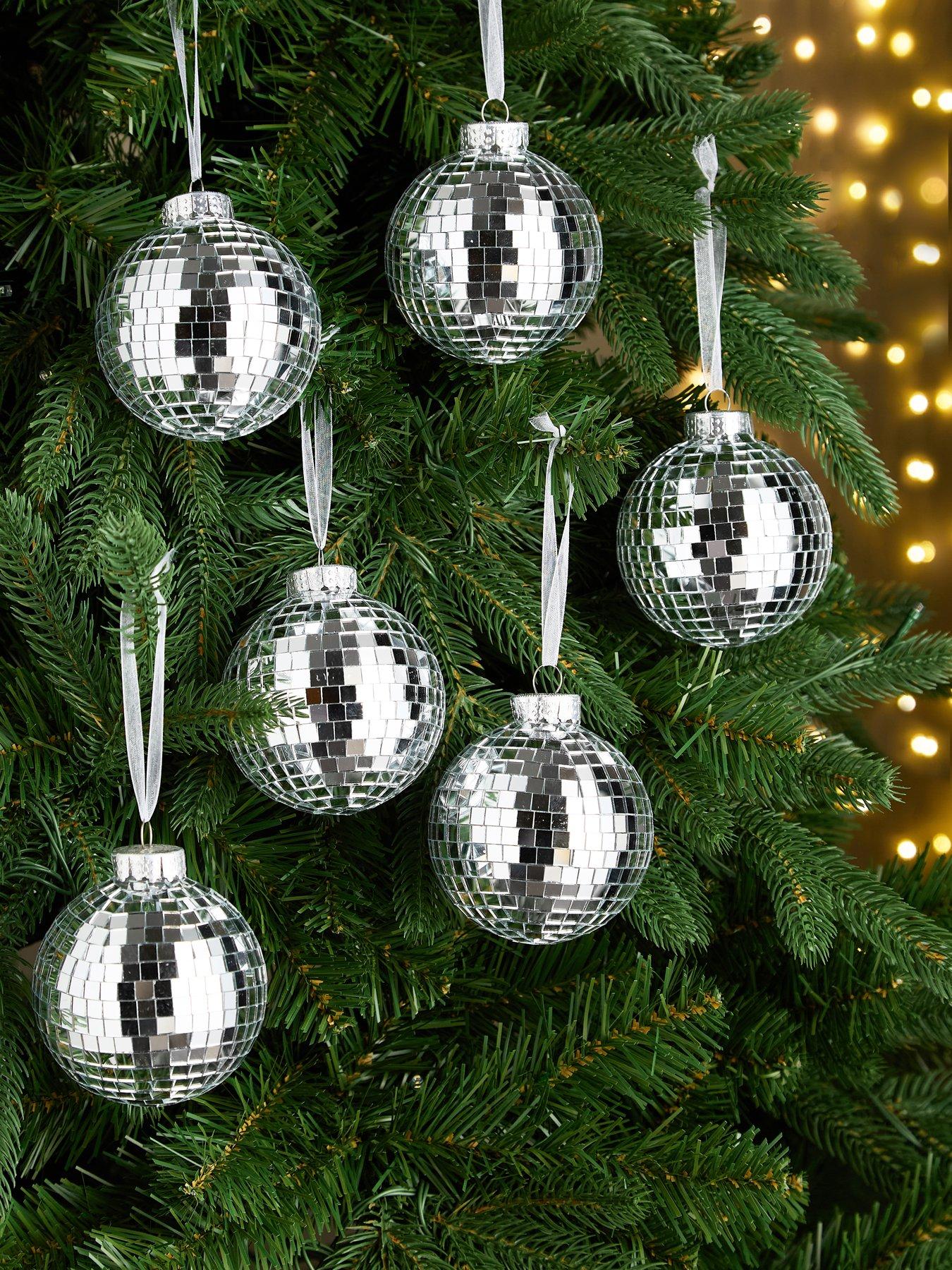 very-home-set-of-6-silver-mirror-christmas-tree-baublesfront