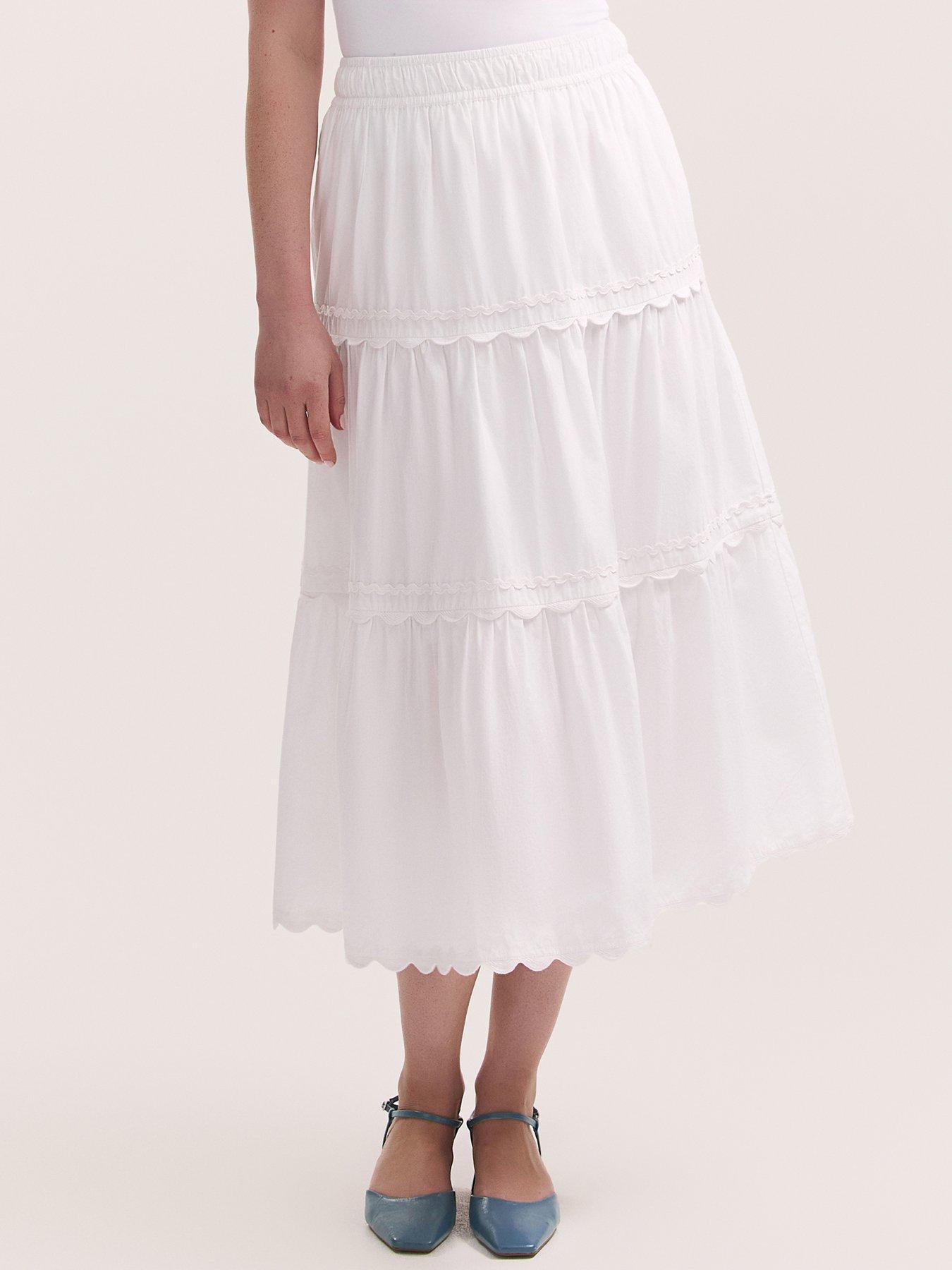 Image 3 of 4 of Finery Paula Skirt - White