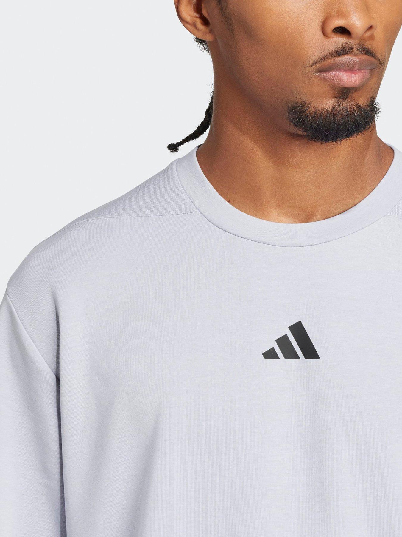 adidas-mens-training-d4t-crew-sweater-greyoutfit
