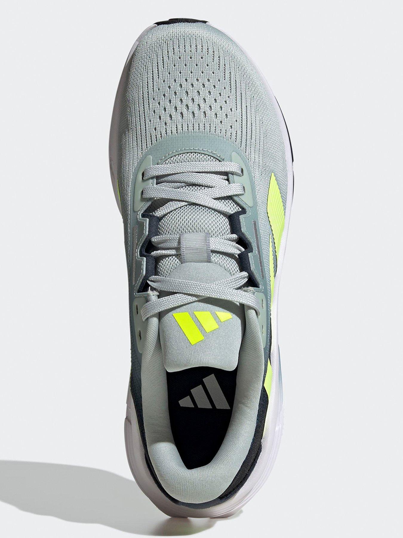 adidas-mens-running-questar-3-trainers-silveroutfit