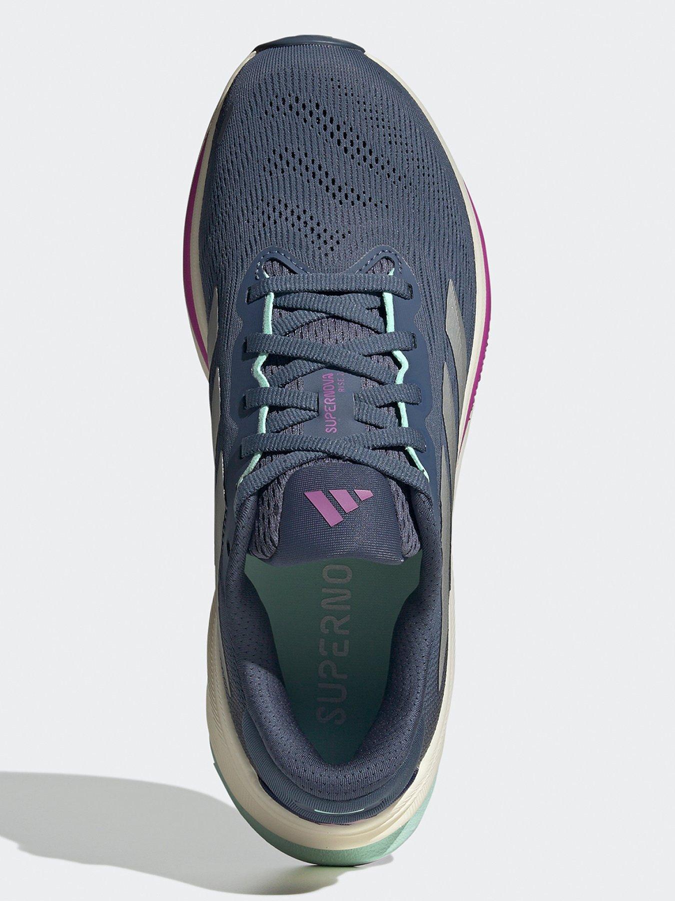 adidas-womens-running-supernova-rise-2-trainers-navyoutfit