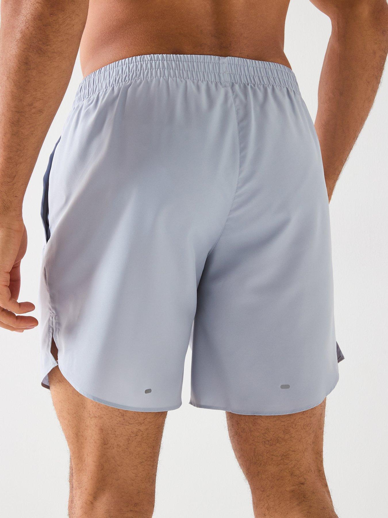 adidas-mens-running-run-it-7inch-shorts-silverdetail