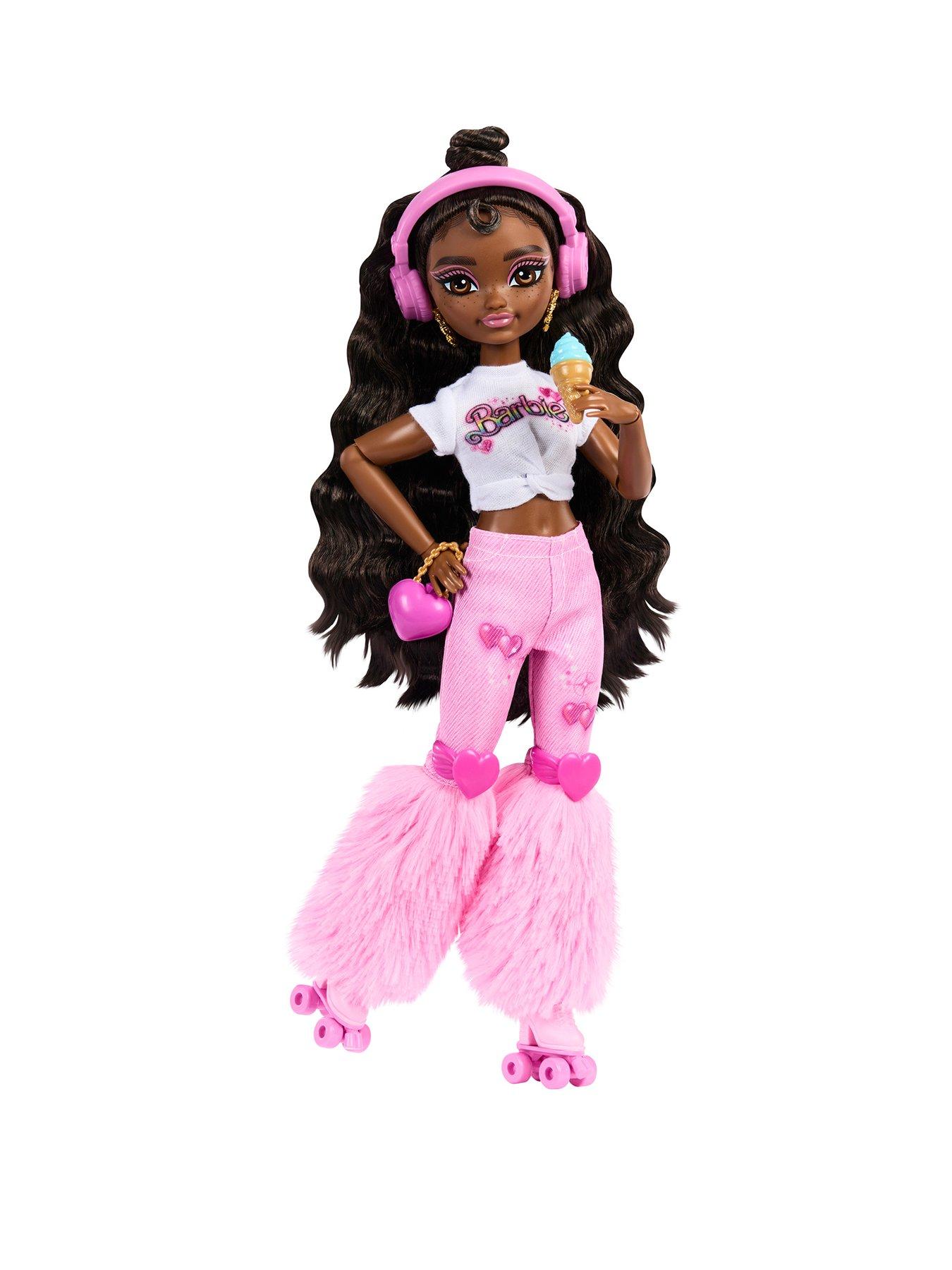 Barbie Dream Besties Barbie 'Brooklyn' Roller Skating Fashion Doll with 9 Music  &  Video Themed Accessories