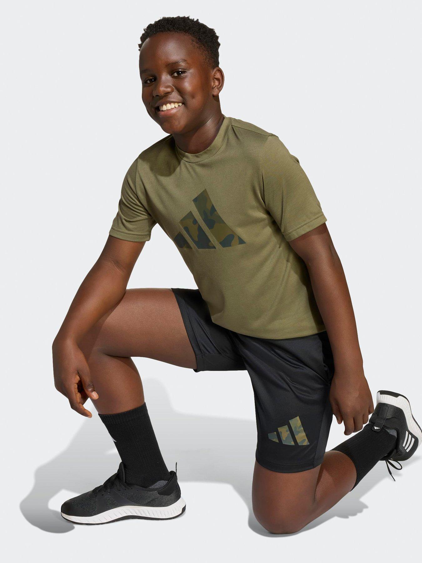 Image 4 of 5 of adidas Unisex Junior Training Essentials Print T-Shirt &amp; Short Set - Khaki