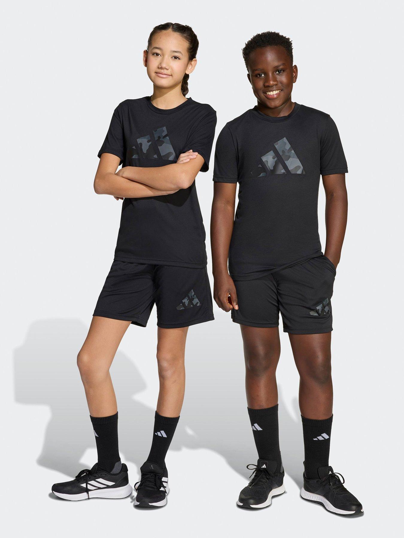 adidas Unisex Junior Training Essentials Print T-Shirt  &  Short Set - Black