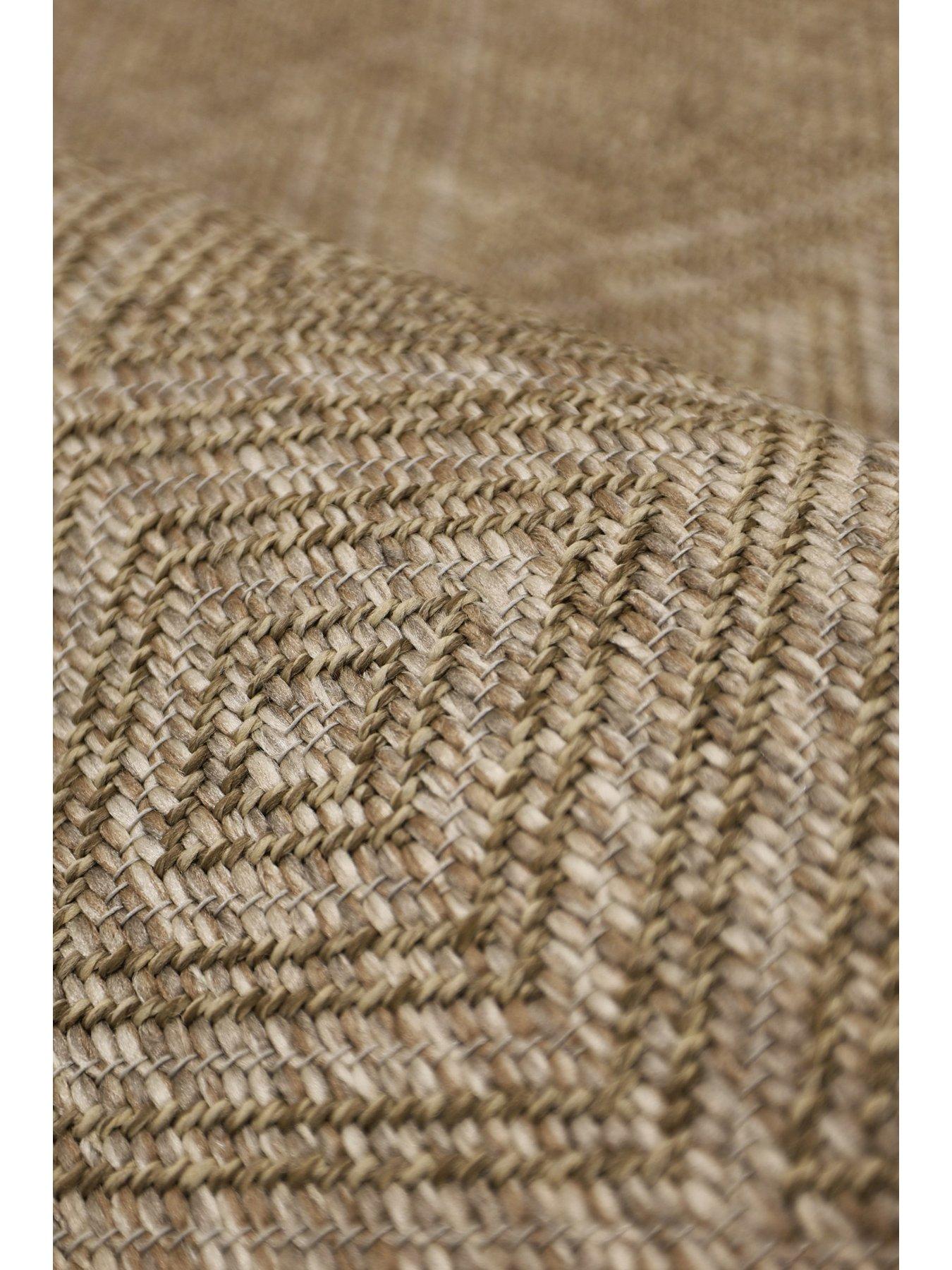 the-very-collection-summer-diamonds-indooroutdoor-rug-naturalback