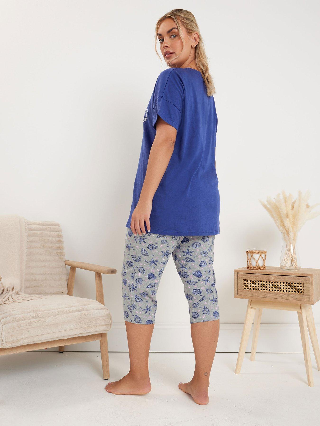 Image 2 of 5 of Yours Curve Shell Yeah Sleeptee Crop Pyjama Set - Blue