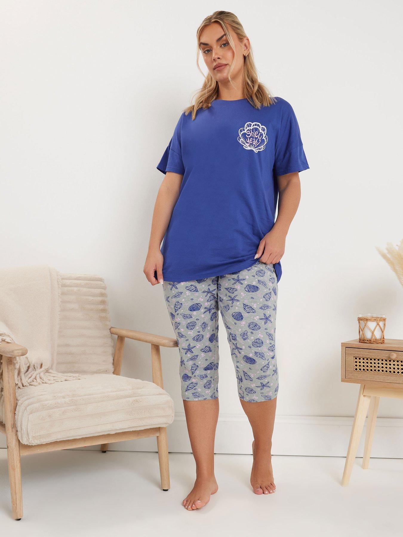 Image 3 of 5 of Yours Curve Shell Yeah Sleeptee Crop Pyjama Set - Blue
