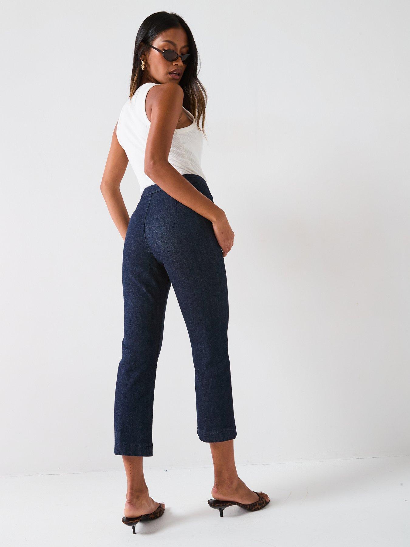 Image 5 of 6 of The Very Collection Fitted Capri Jeans - Dark Wash
