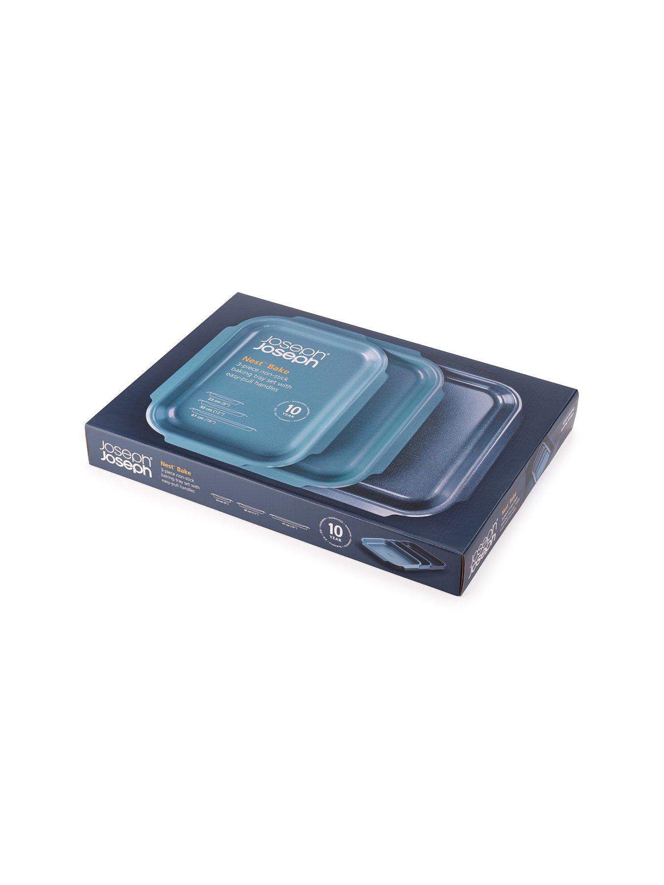 joseph-joseph-nest-bake-non-stick-3-piece-baking-tray-set