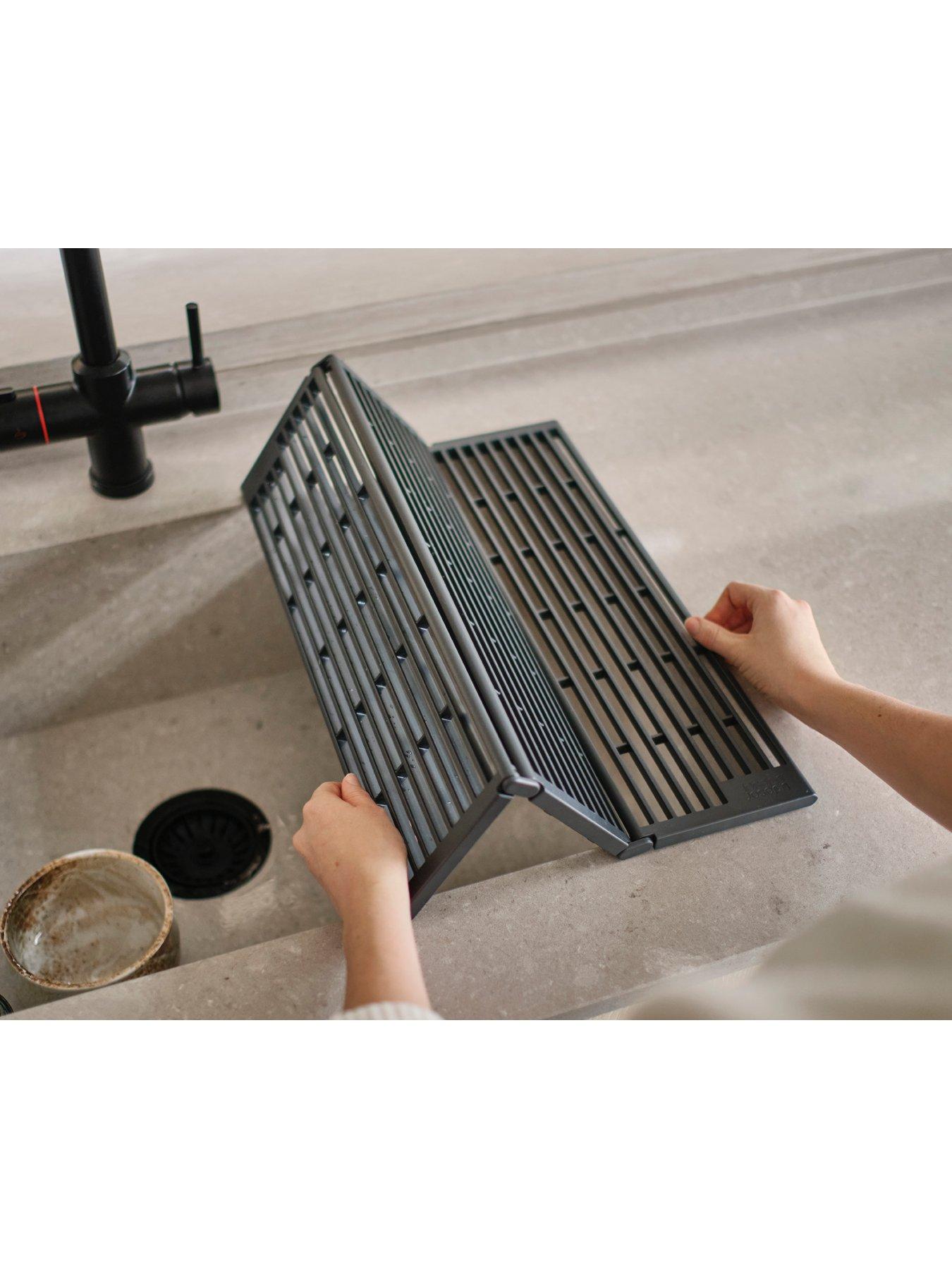joseph-joseph-platform-folding-over-sink-drainerdetail