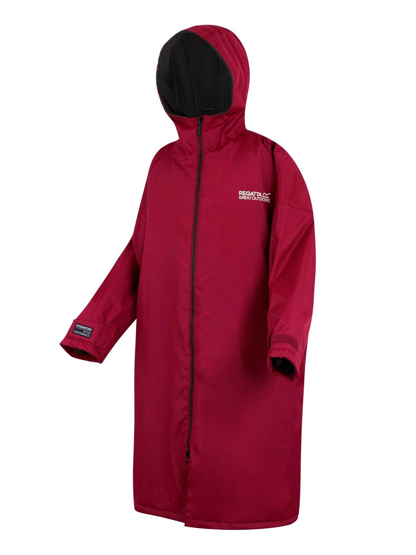 Image 6 of 6 of Regatta Adults Unisex Waterproof Changing Robe - Burgundy