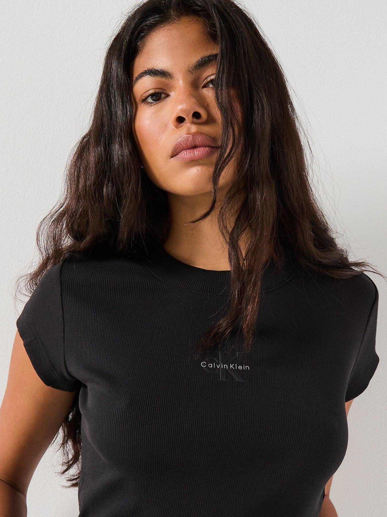 calvin-klein-jeans-monogram-baby-t-shirt-blackoutfit