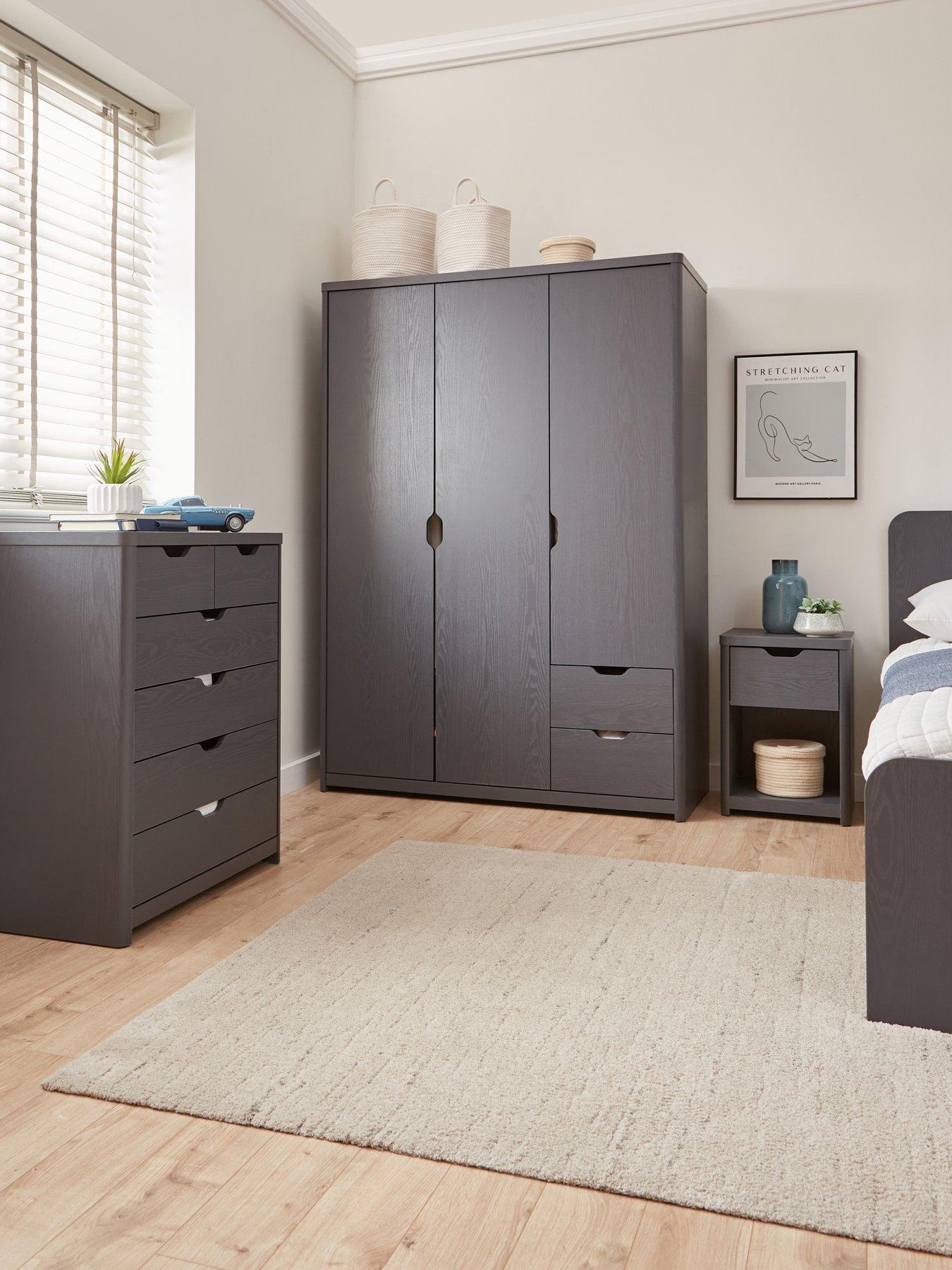 Very Home Aspen 3 Piece Package - 3 Door, 2 Drawer Wardrobe, 4 + 2 Chest and Bedside Table - Dark Grey Oak Effect