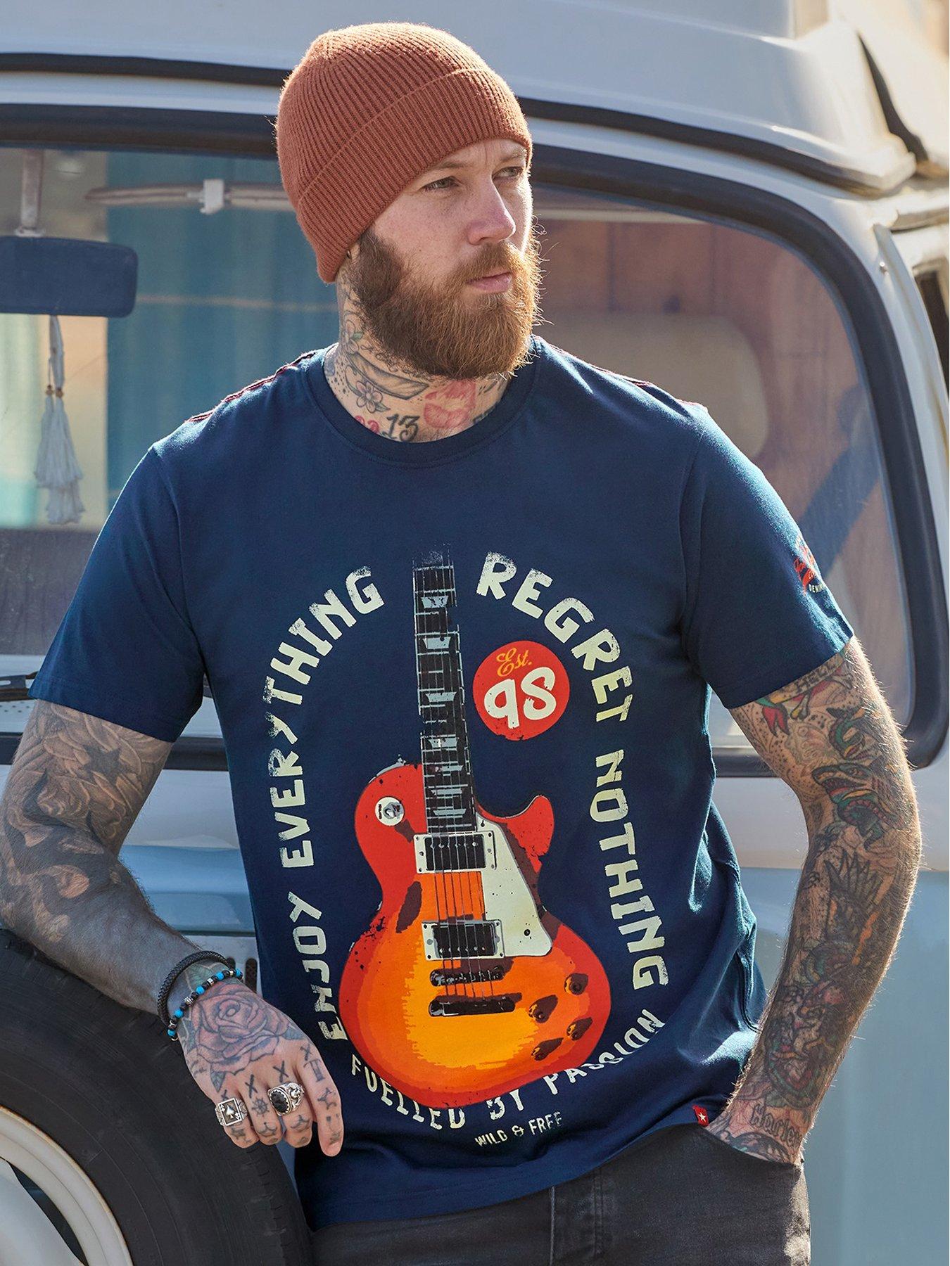joe-browns-enjoy-everything-guitar-t-shirt-navyoutfit