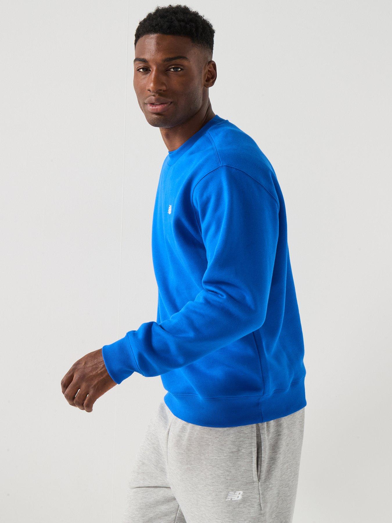 new-balance-mens-sports-essential-fleece-crew-sweater-bluedetail