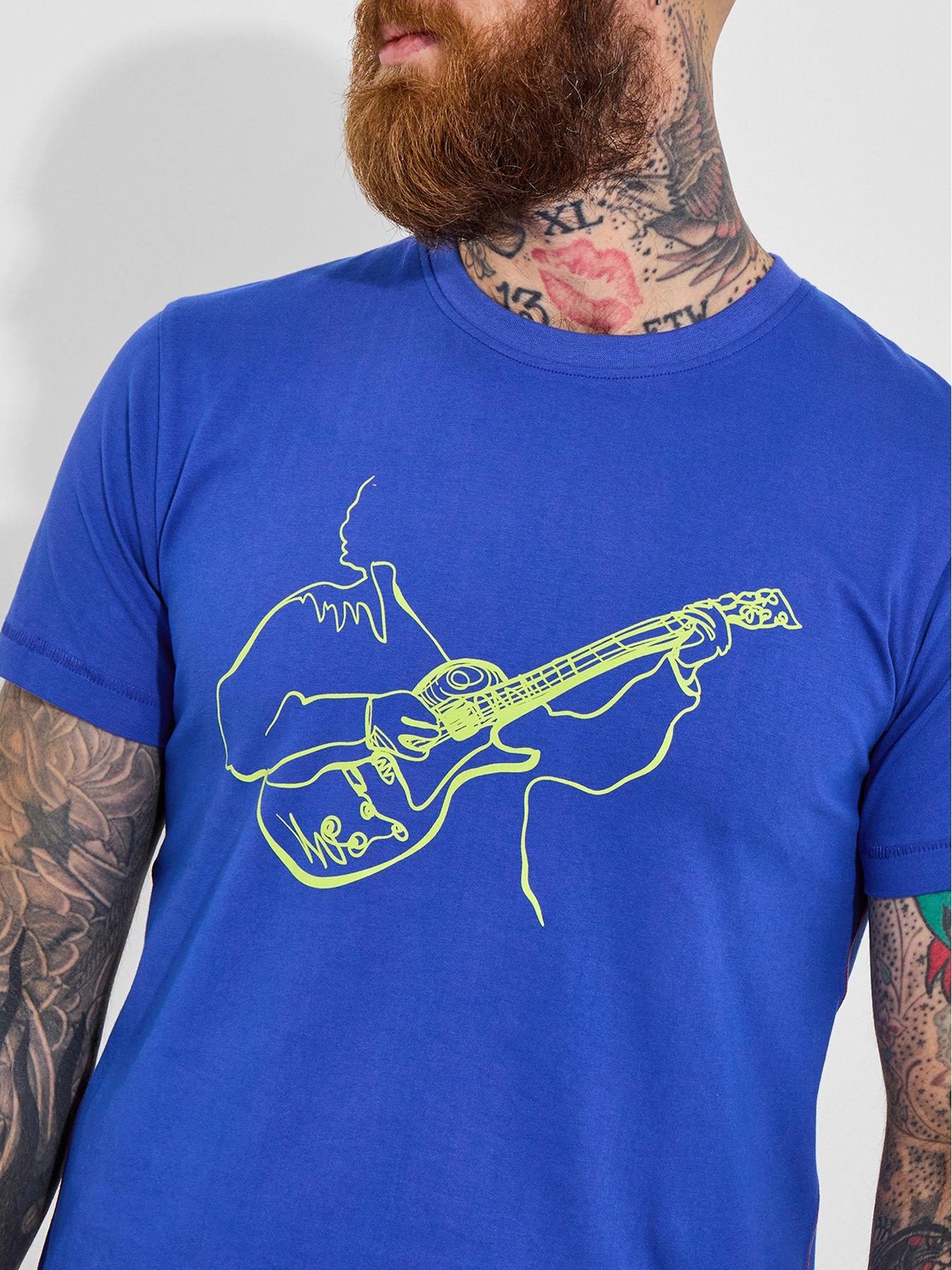 joe-browns-acoustic-sounds-t-shirt-blueoutfit