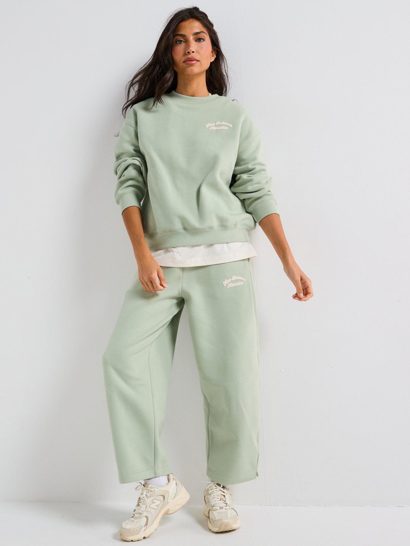 new-balance-womens-linear-heritage-fleece-crew-sweater-greenback