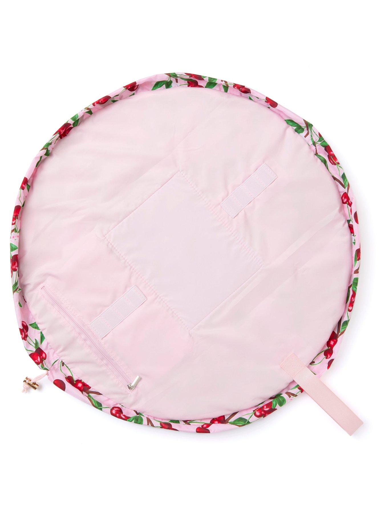 the-flat-lay-co-drawstring-flat-lay-makeup-bag-cherriesback