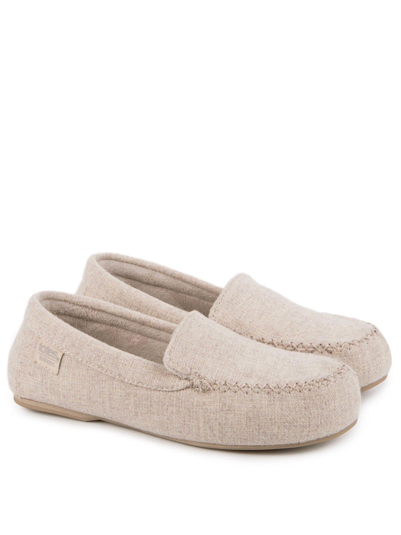 totes-totes-isotoner-textured-moccasin-slippers-beigestillFront