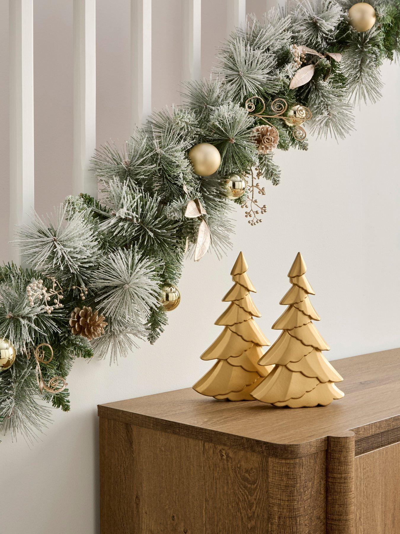 Very Home Flocked Foliage 9ft Christmas Garland