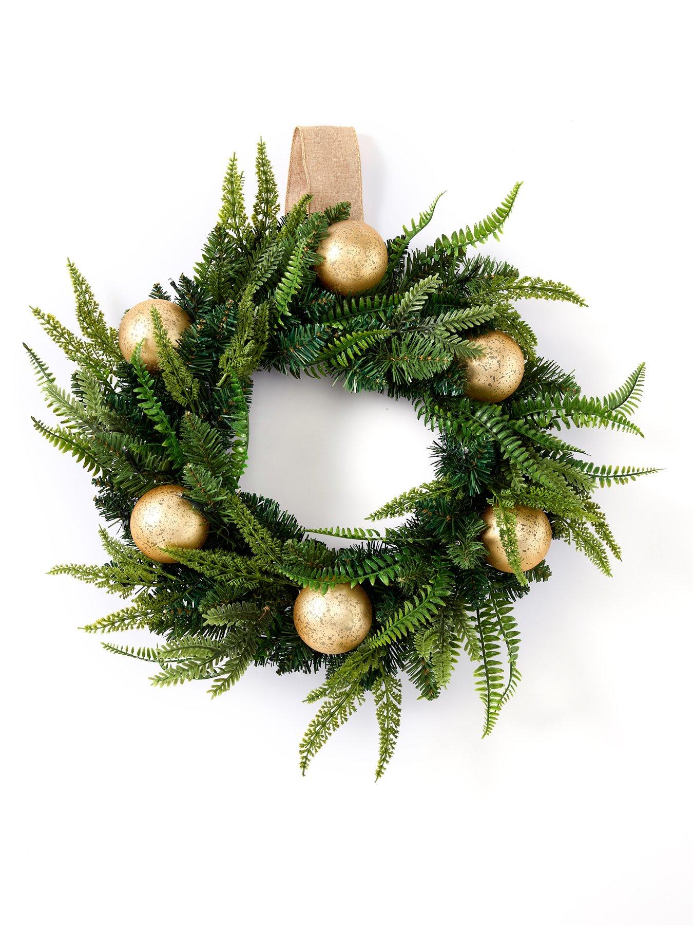 very-home-60-cm-pre-lit-fern-and-gold-bauble-ovalnbspchristmasnbspwreathstillFront