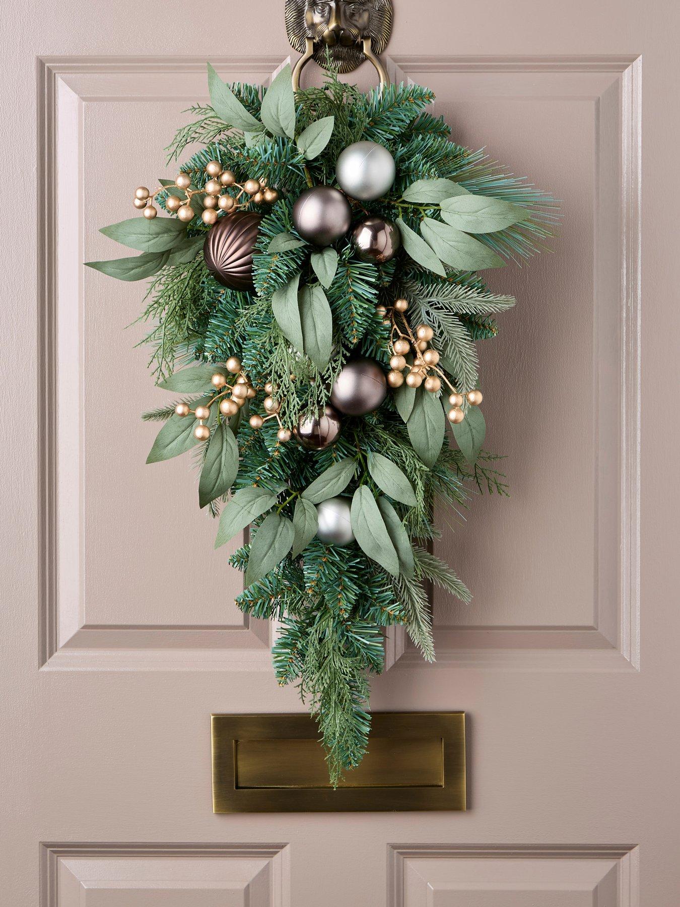 very-home-nordic-teardrop-christmas-wreath-70-cmfront