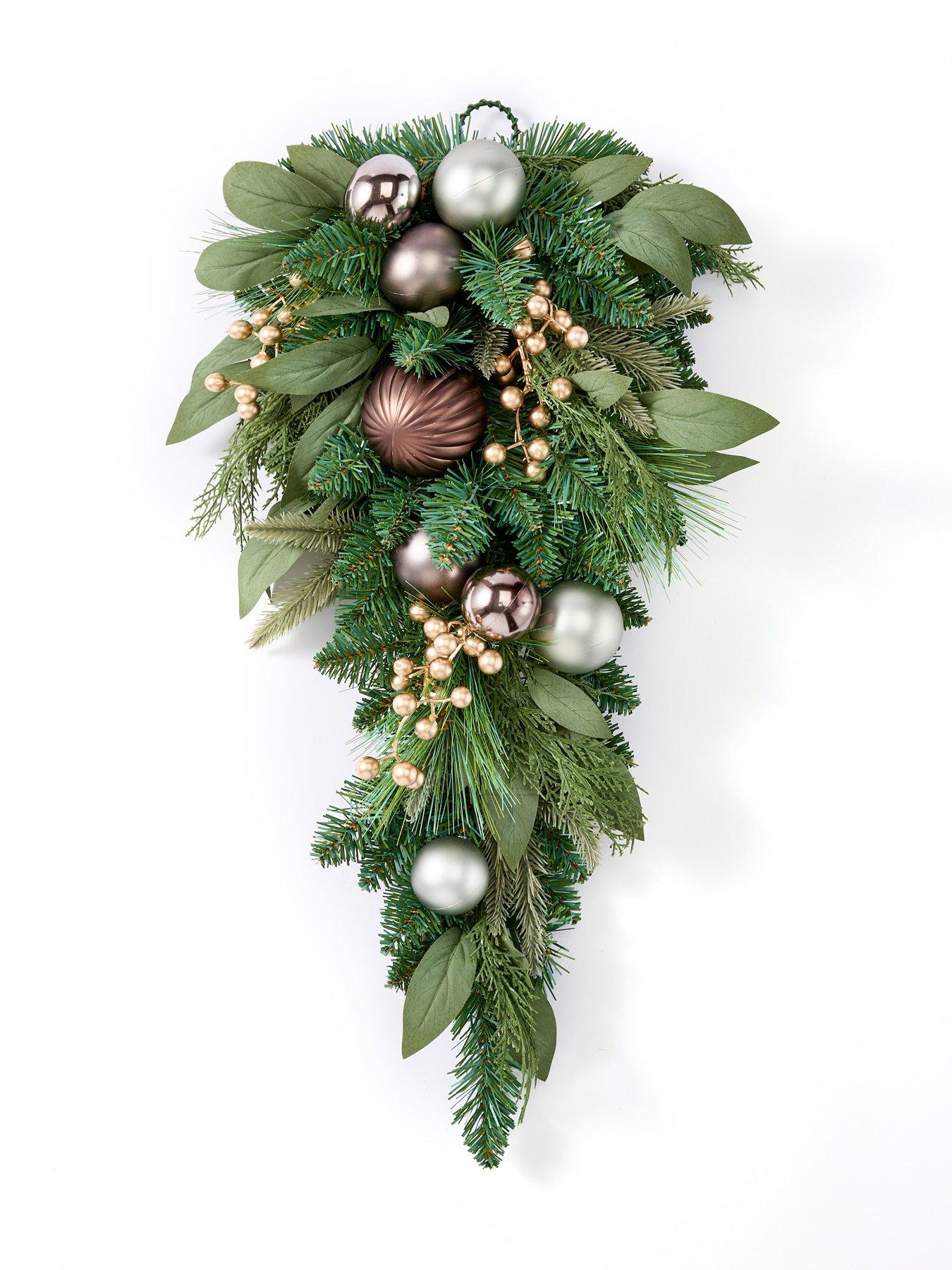 very-home-nordic-teardrop-christmas-wreath-70-cmstillFront