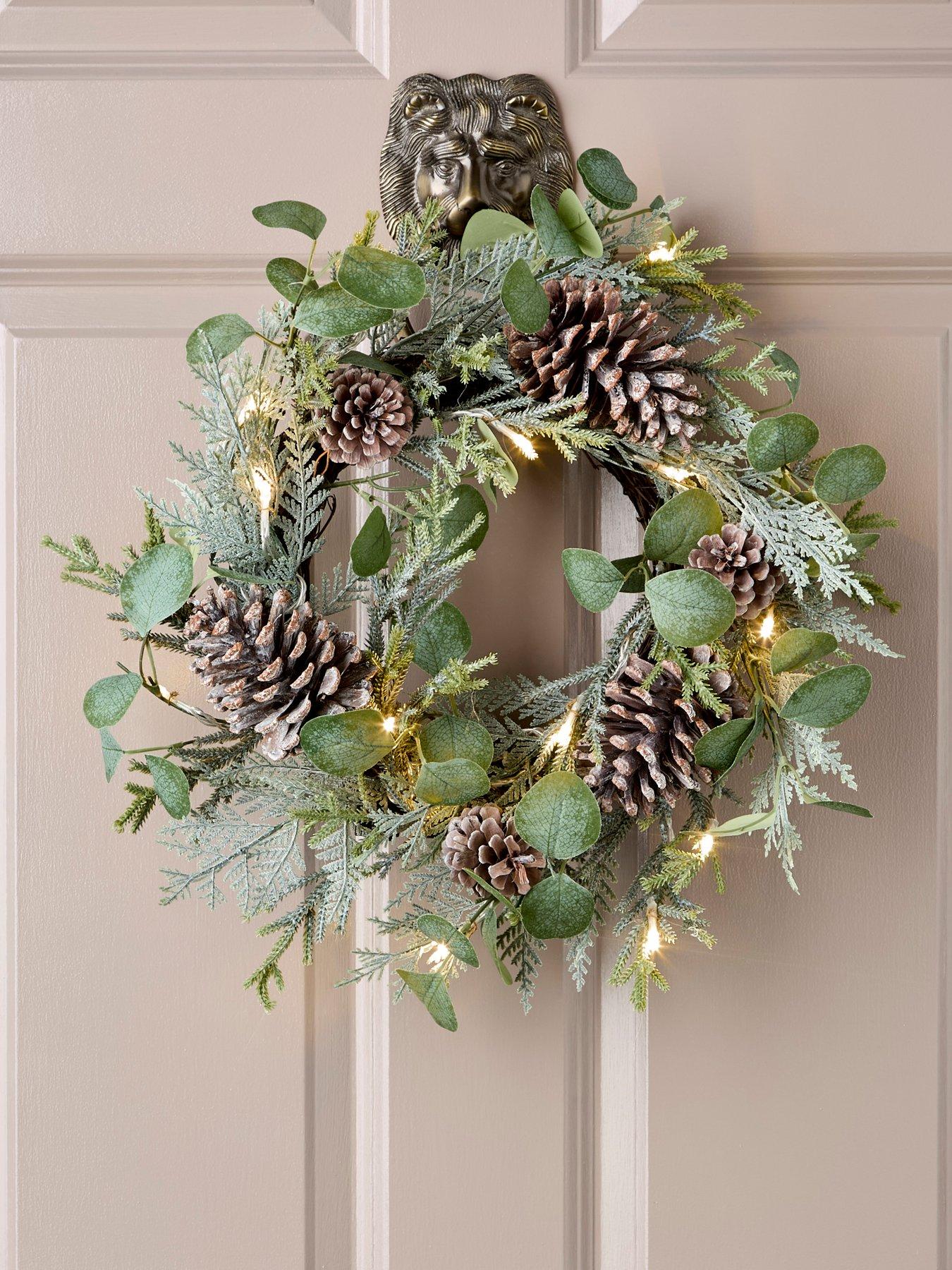 Very Home 45 cm Pre-lit Pinecones Christmas Wreath
