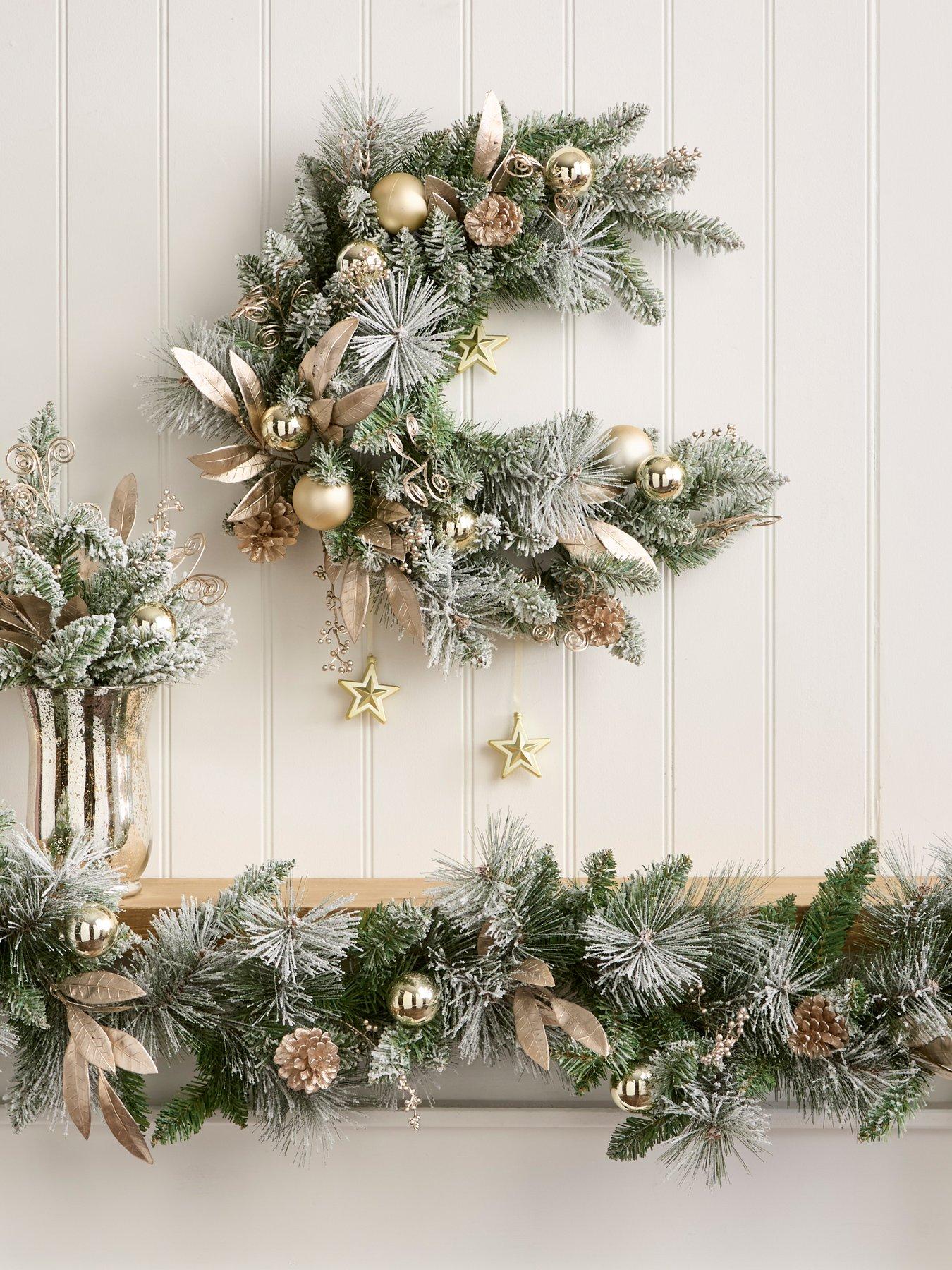 Very Home 53 cm Moon Shaped Christmas Wreath