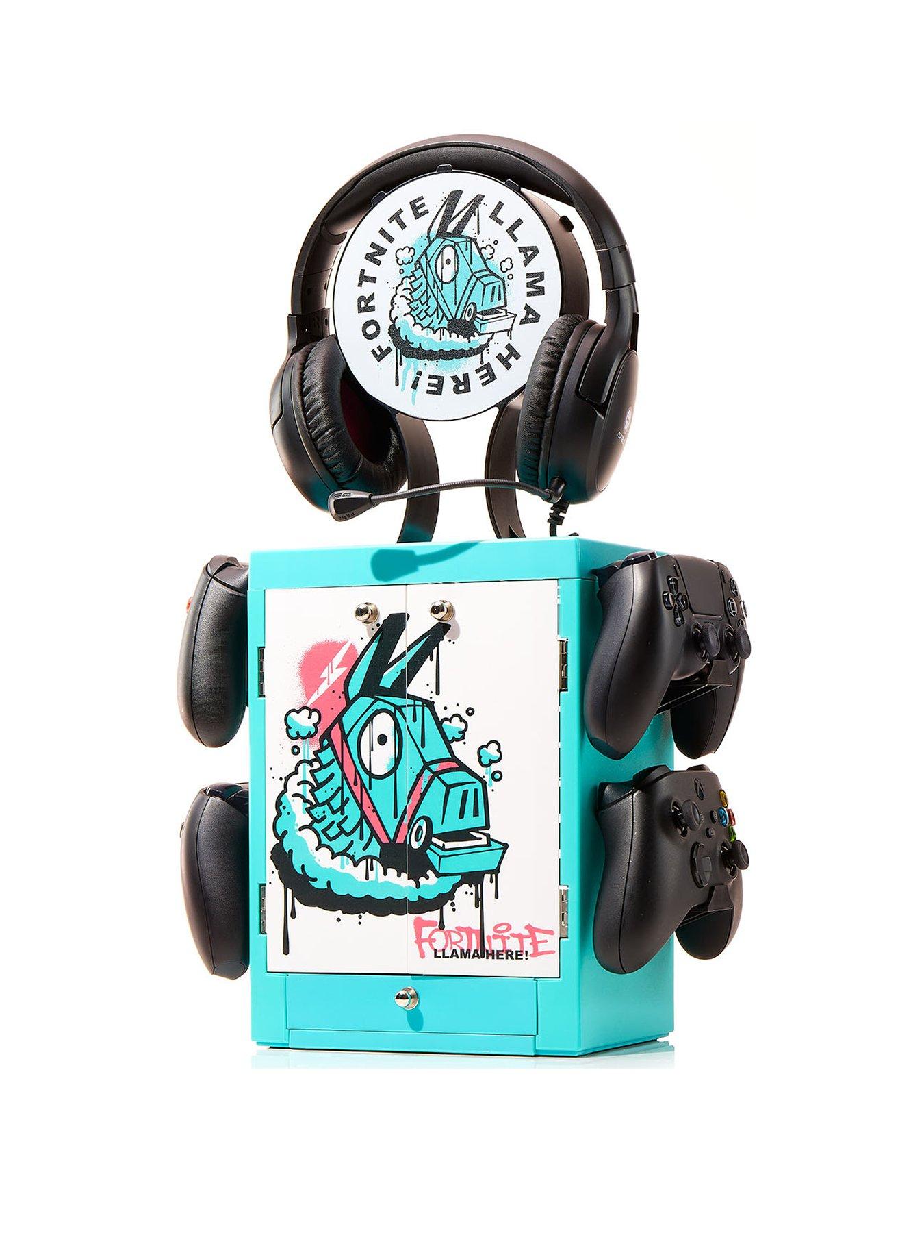 numskull-fortnite-llama-gaming-locker
