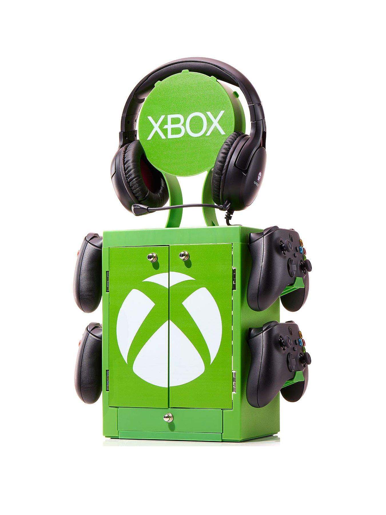 numskull-xbox-new-colourway-gaming-locker