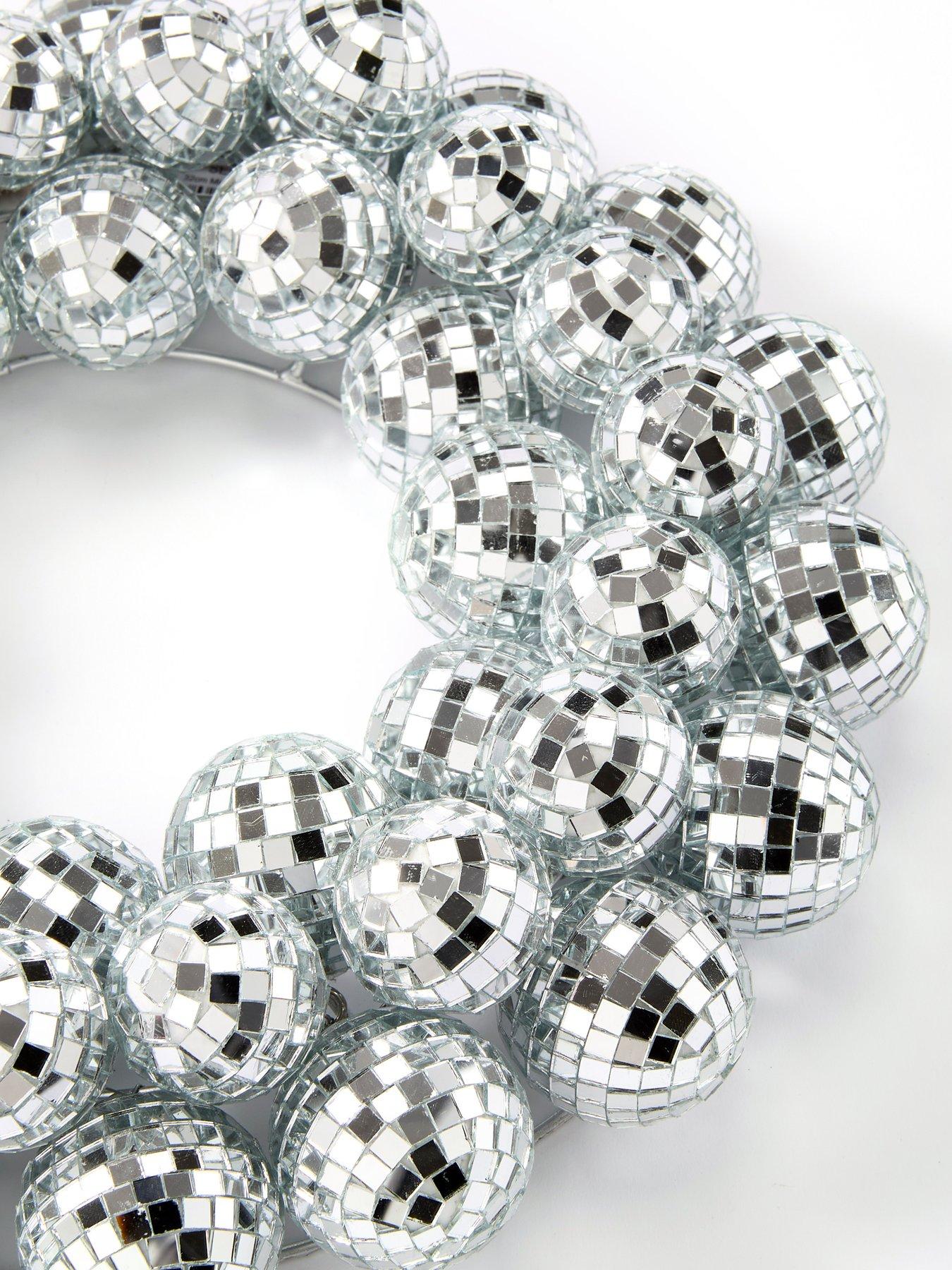 Image 3 of 3 of Scottish Everlastings 32&nbsp;cm Mirror Ball Christmas&nbsp;Wreath