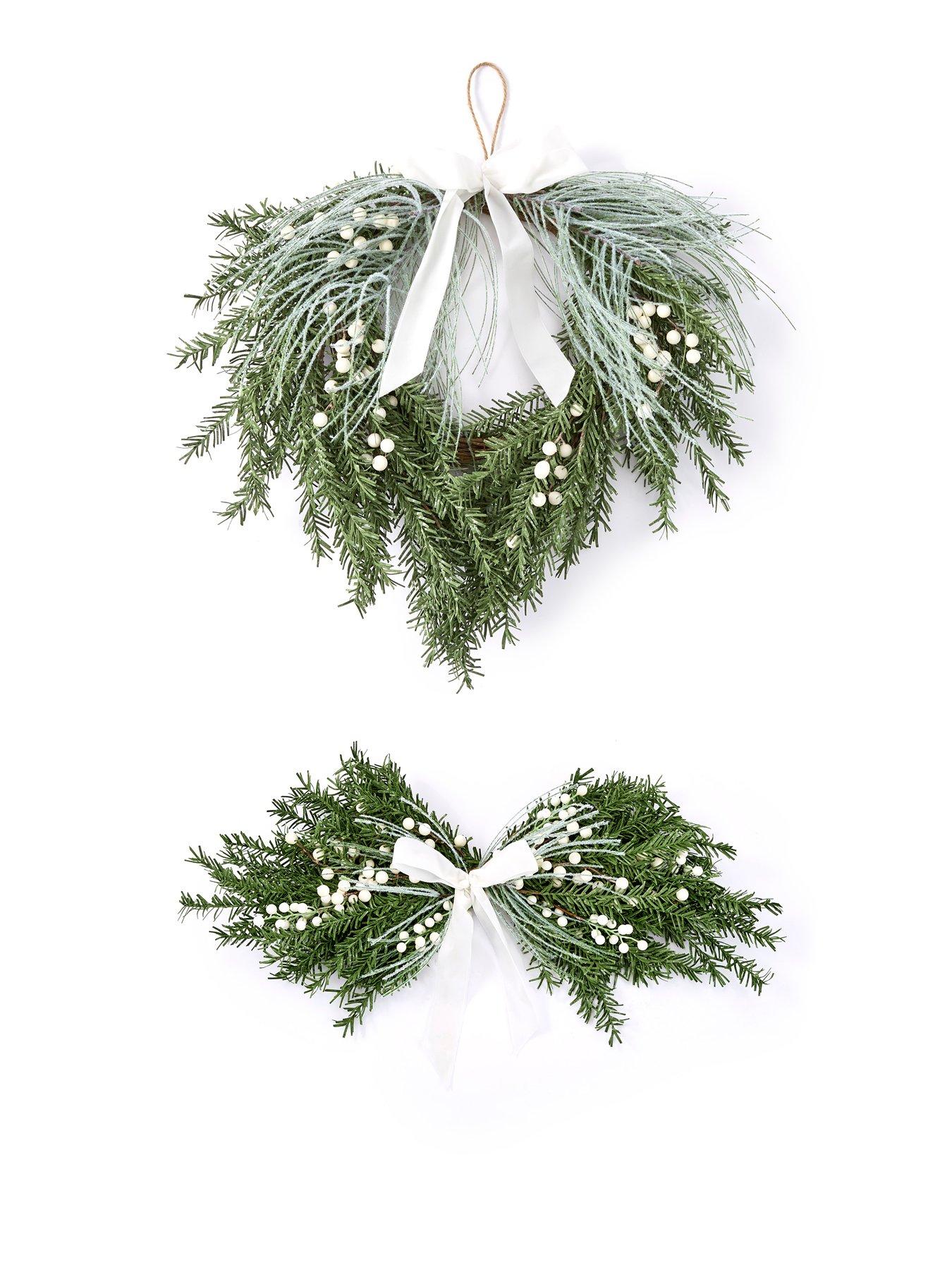 Image 4 of 4 of Scottish Everlastings 60&nbsp;cm Christmas Wreath with White Velvet Bow