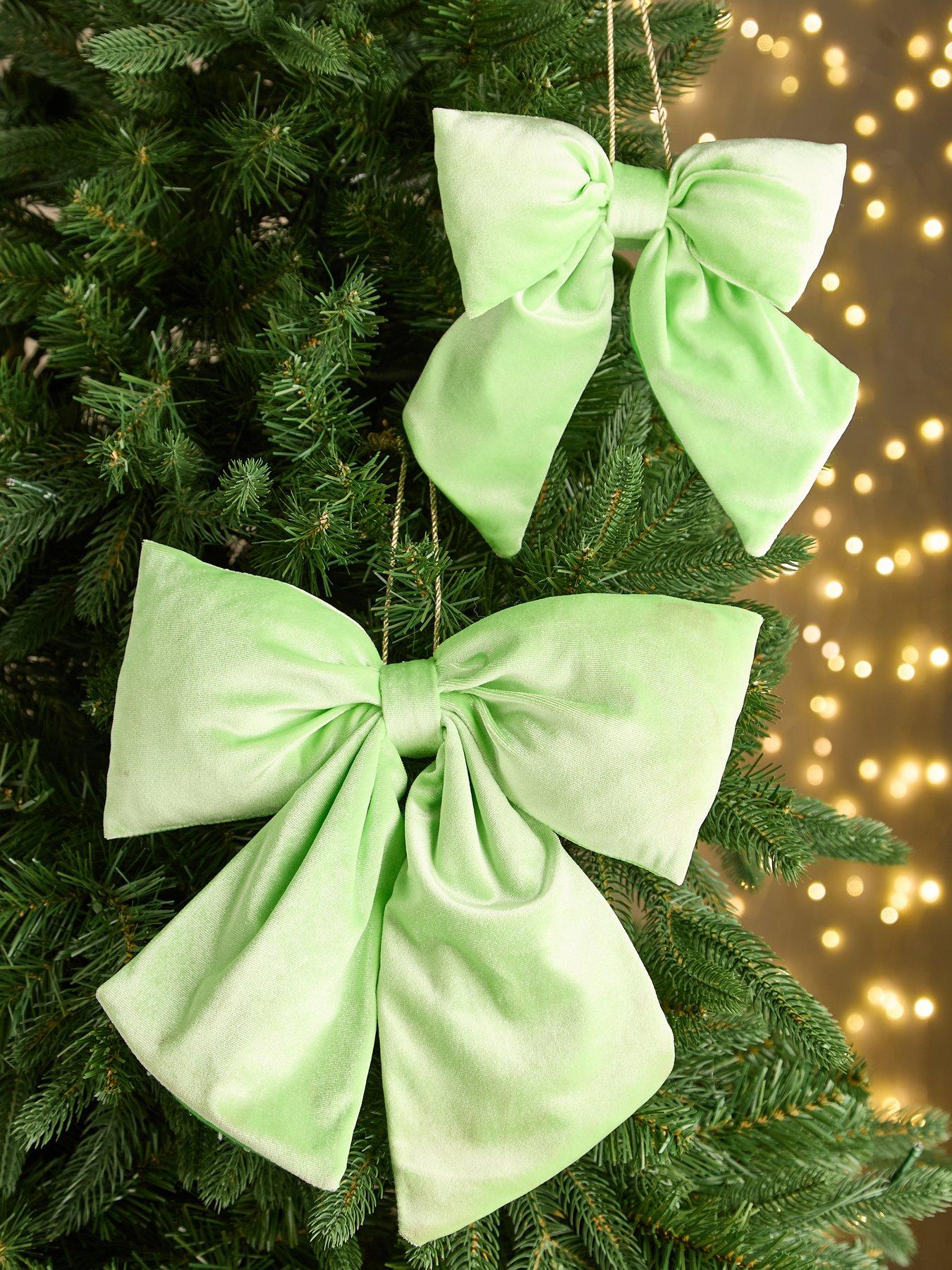 The Christmas Gift Co Set of 4 Velvet Christmas Tree Bows - Green