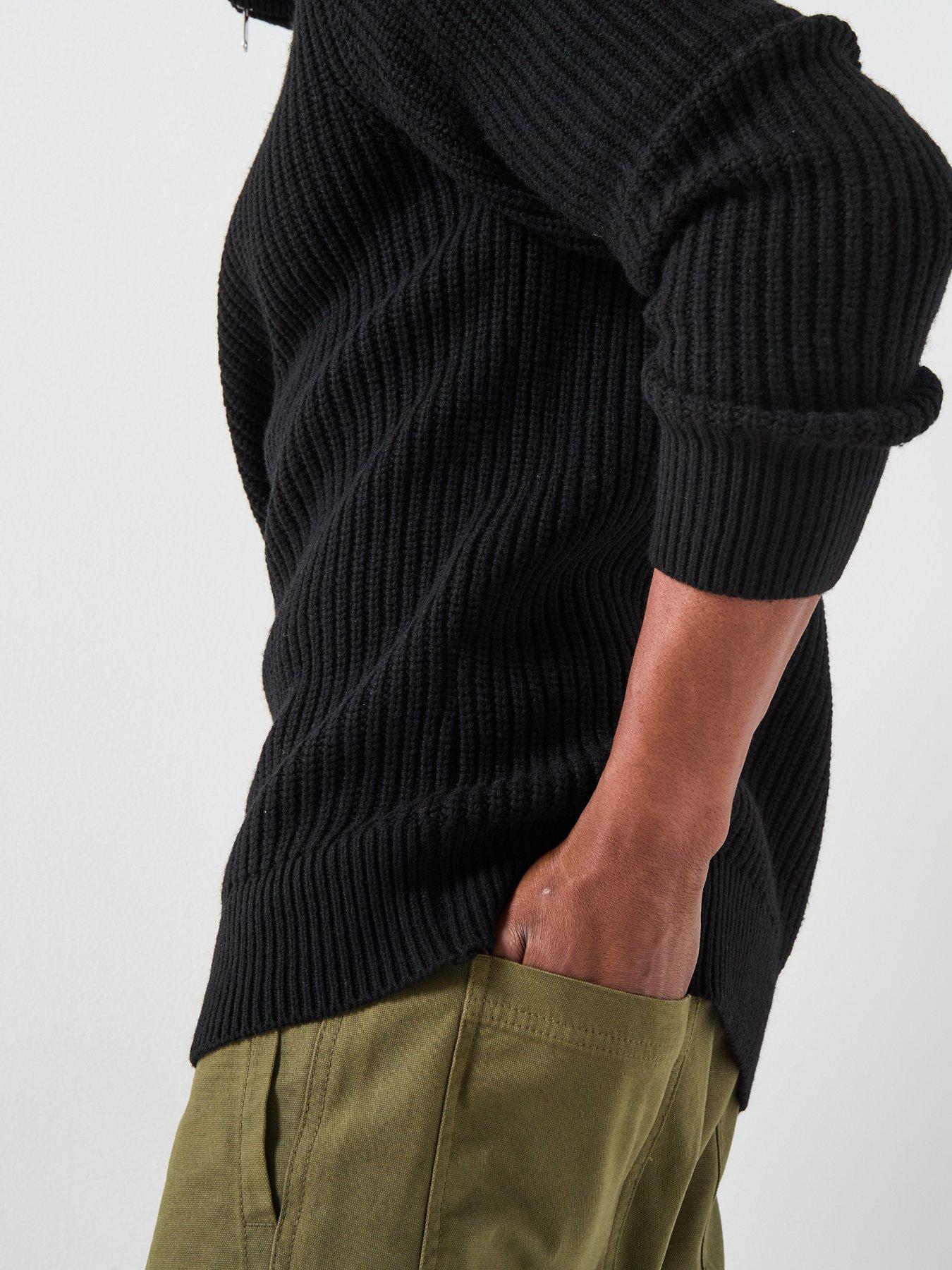selected-land-half-zip-knitted-jumper-blackdetail