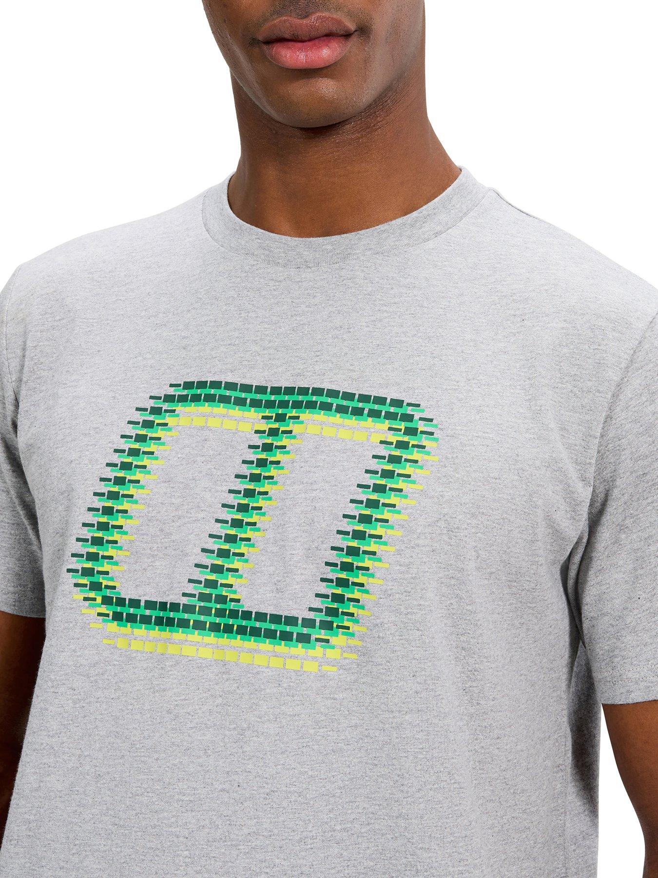 berghaus-mens-berghaus-glitched-blocks-tee-greyoutfit