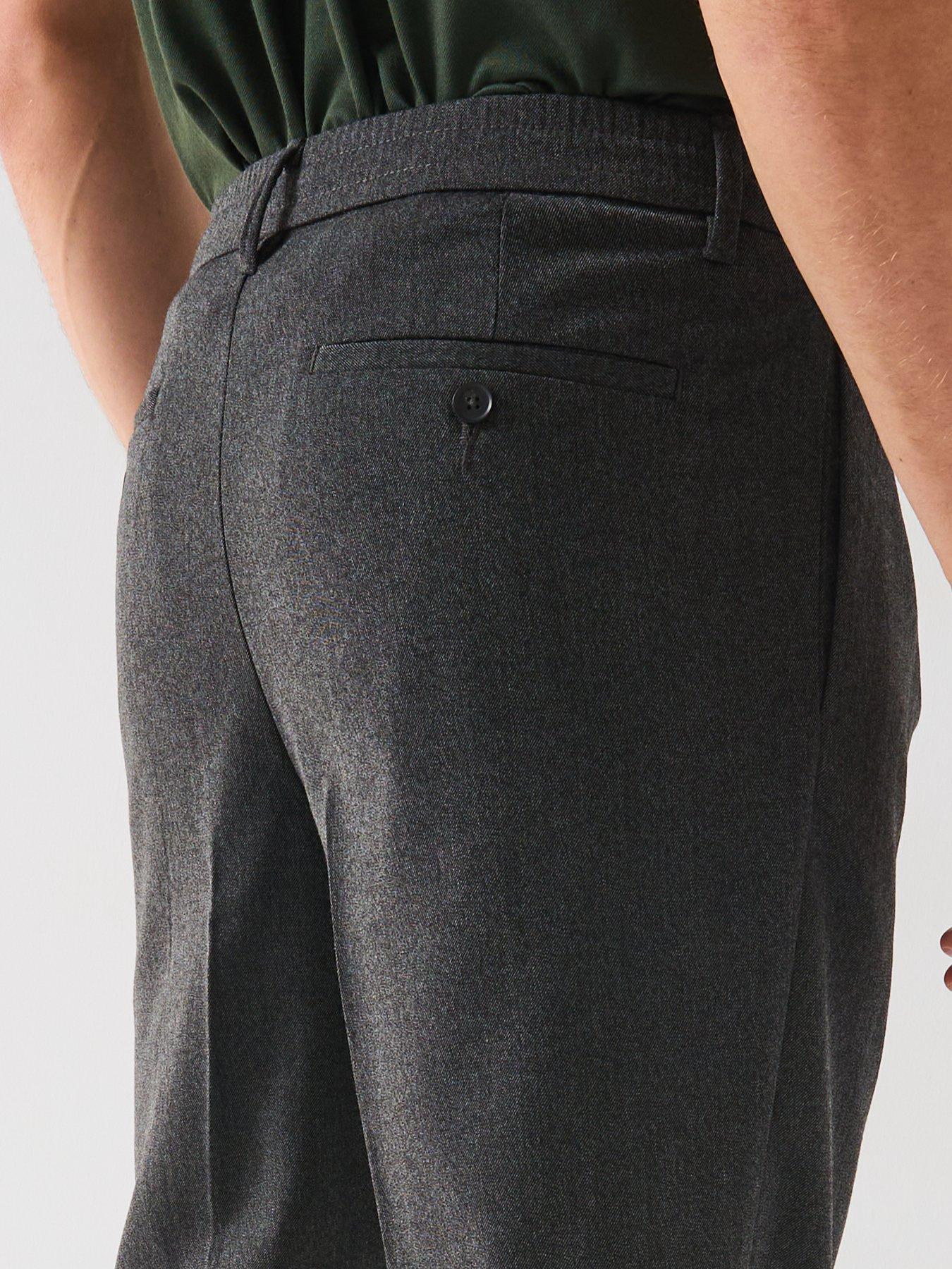 selected-leroy-tapered-trousers-dark-greydetail