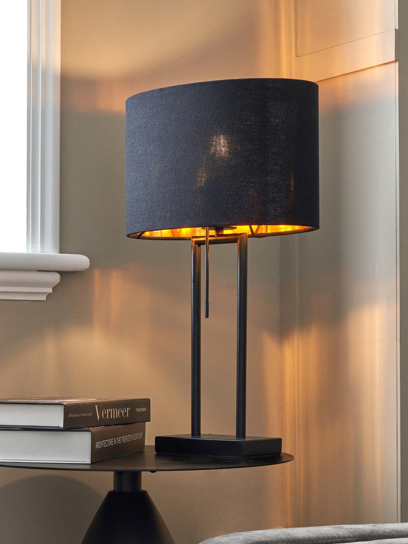 the-very-collection-hotel-table-lamp