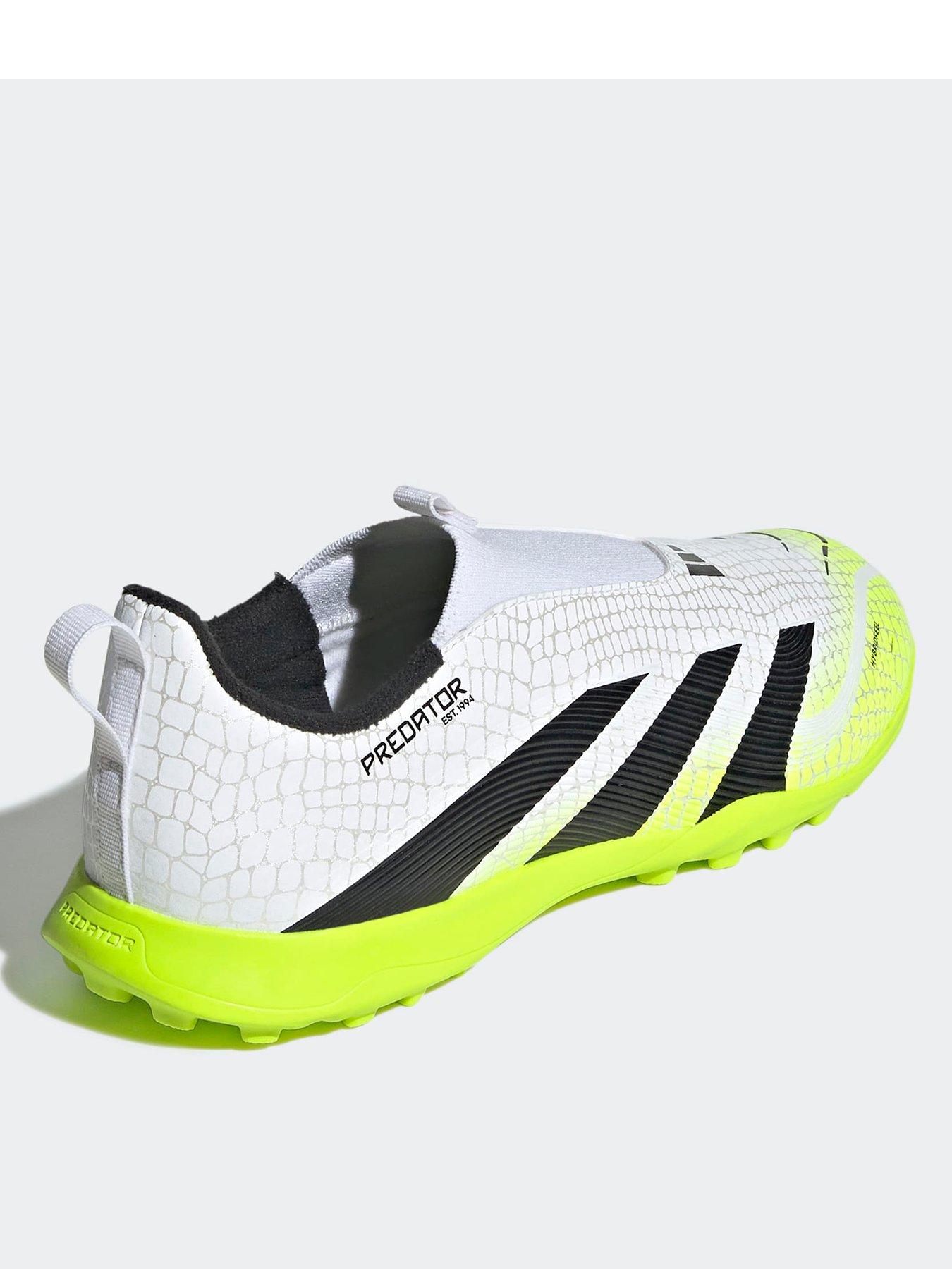 Image 3 of 6 of adidas Junior Predator League Laceless Astro Turf Football Boots - White