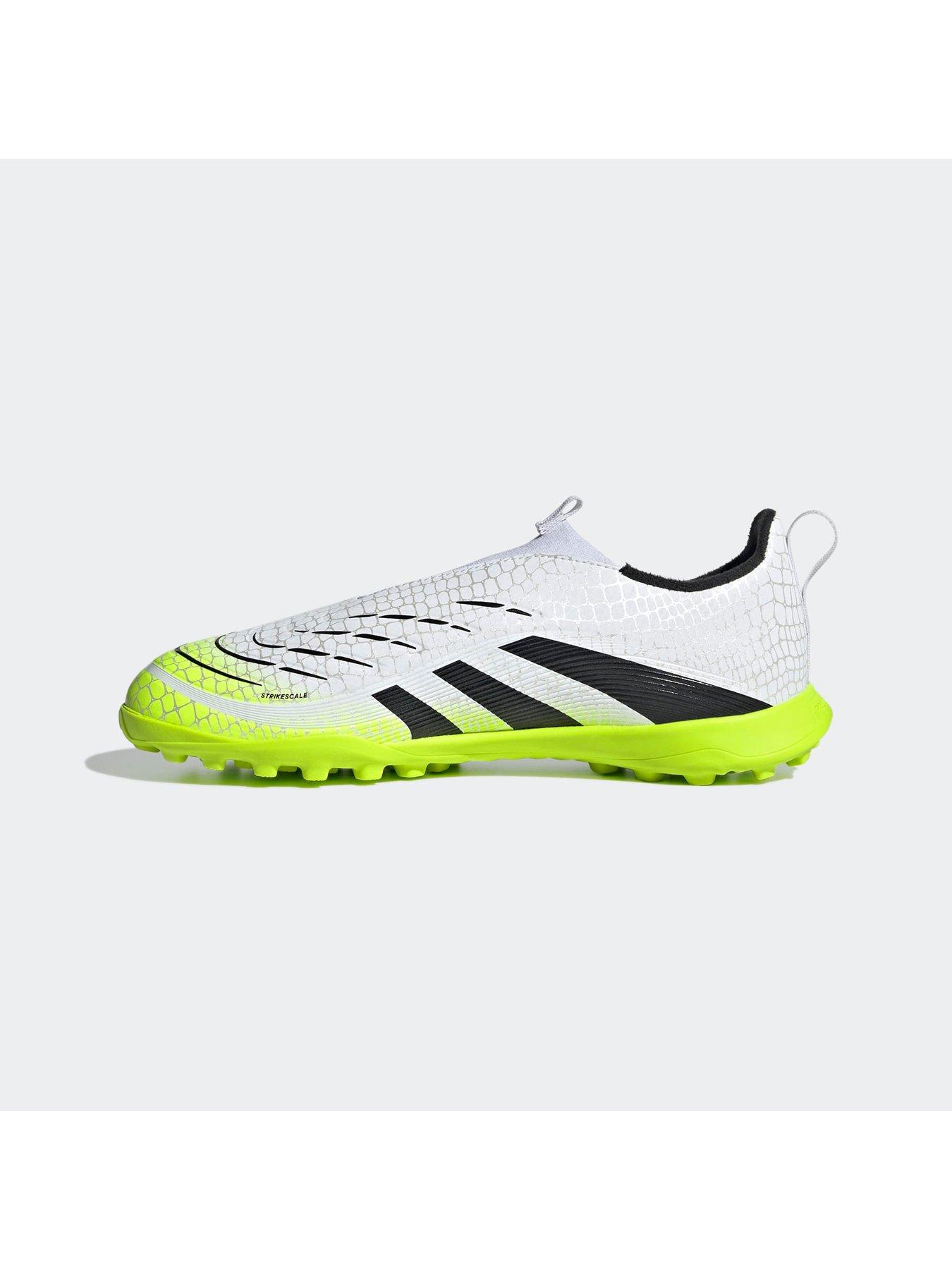 Image 6 of 6 of adidas Junior Predator League Laceless Astro Turf Football Boots - White