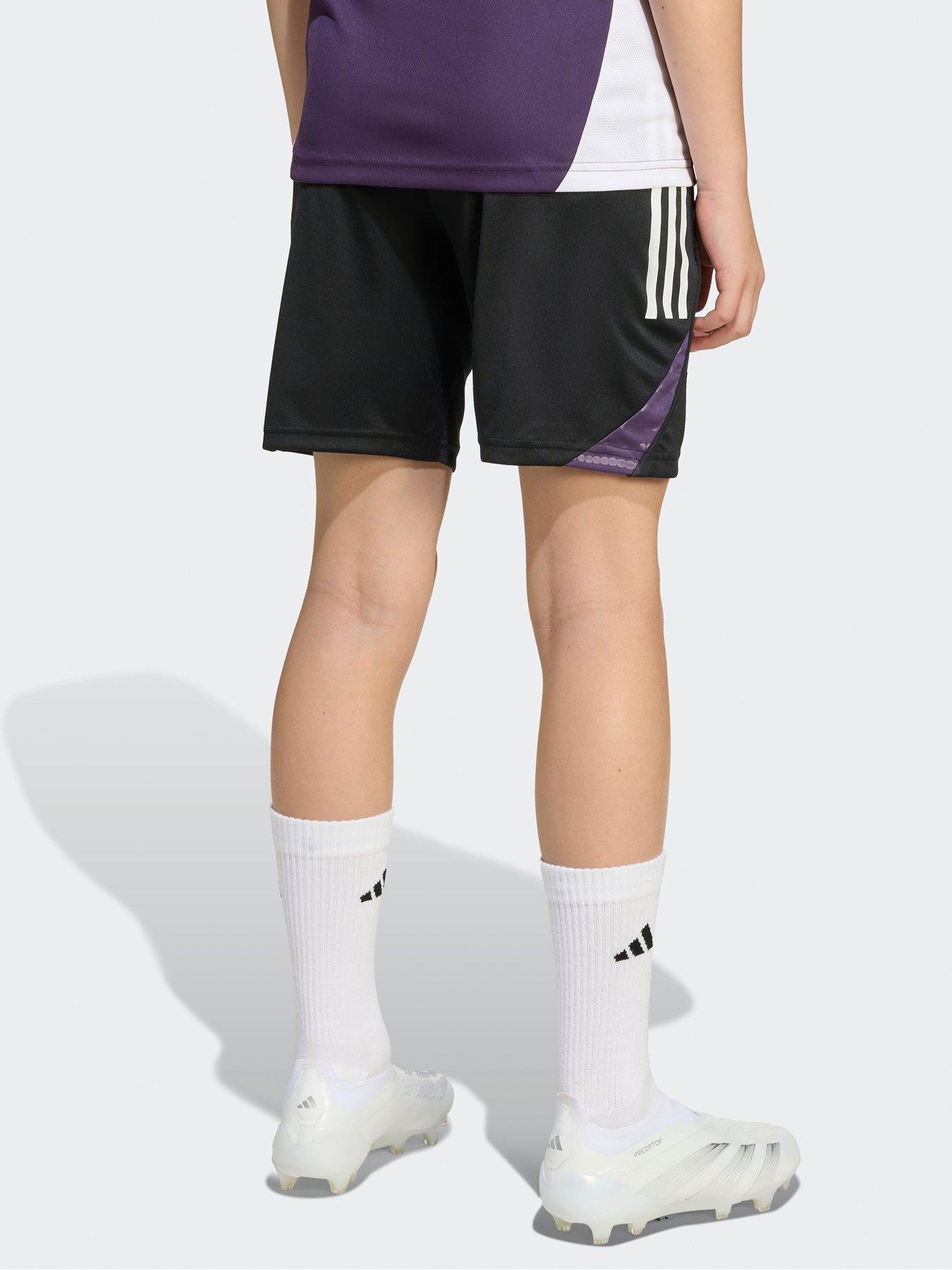 adidas-junior-manchester-united-training-shorts-blackstillFront