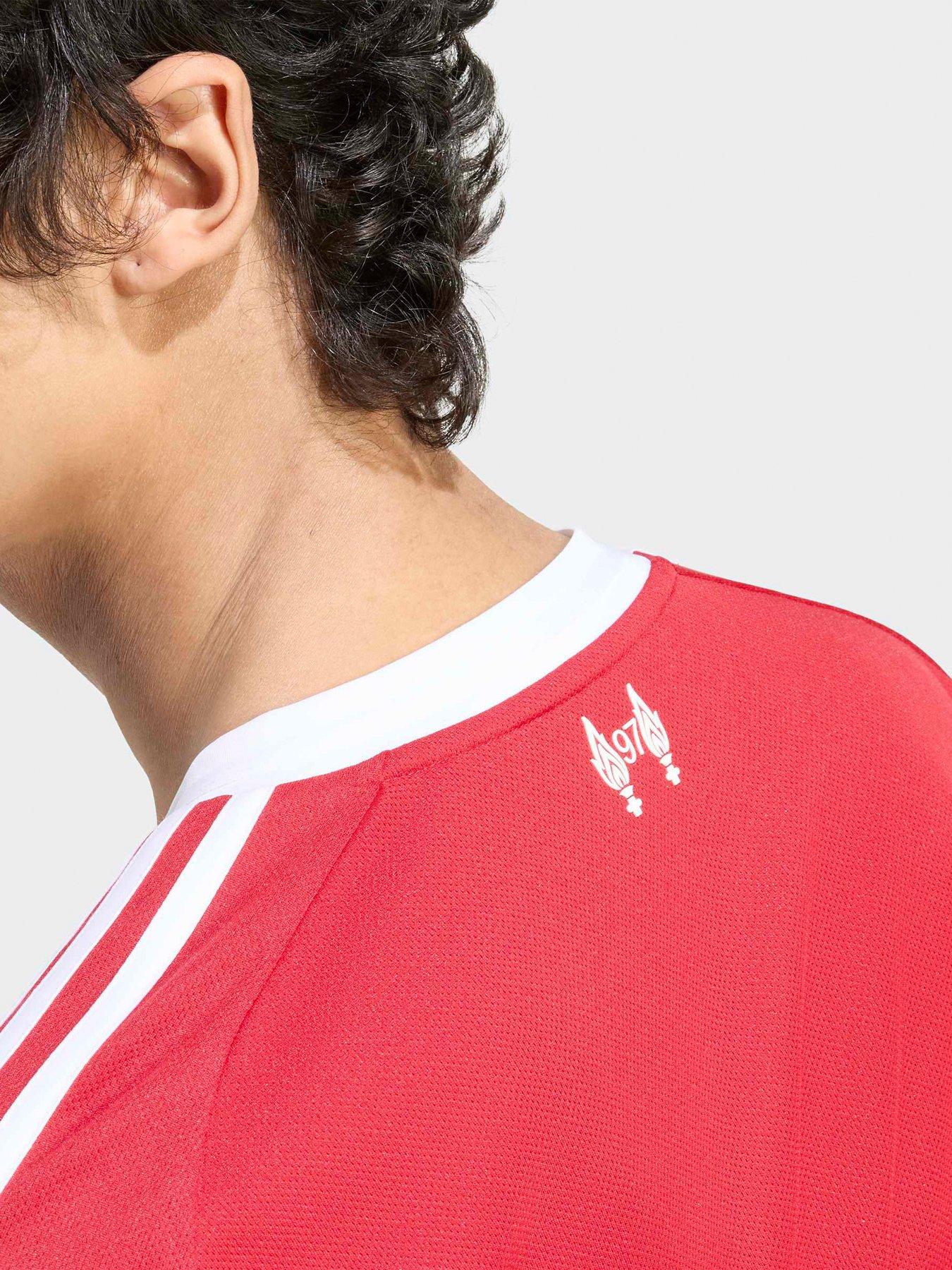 Image 5 of 5 of adidas Liverpool Men's 25/26 Home Long Sleeve Stadium Replica Shirt -&nbsp;Red