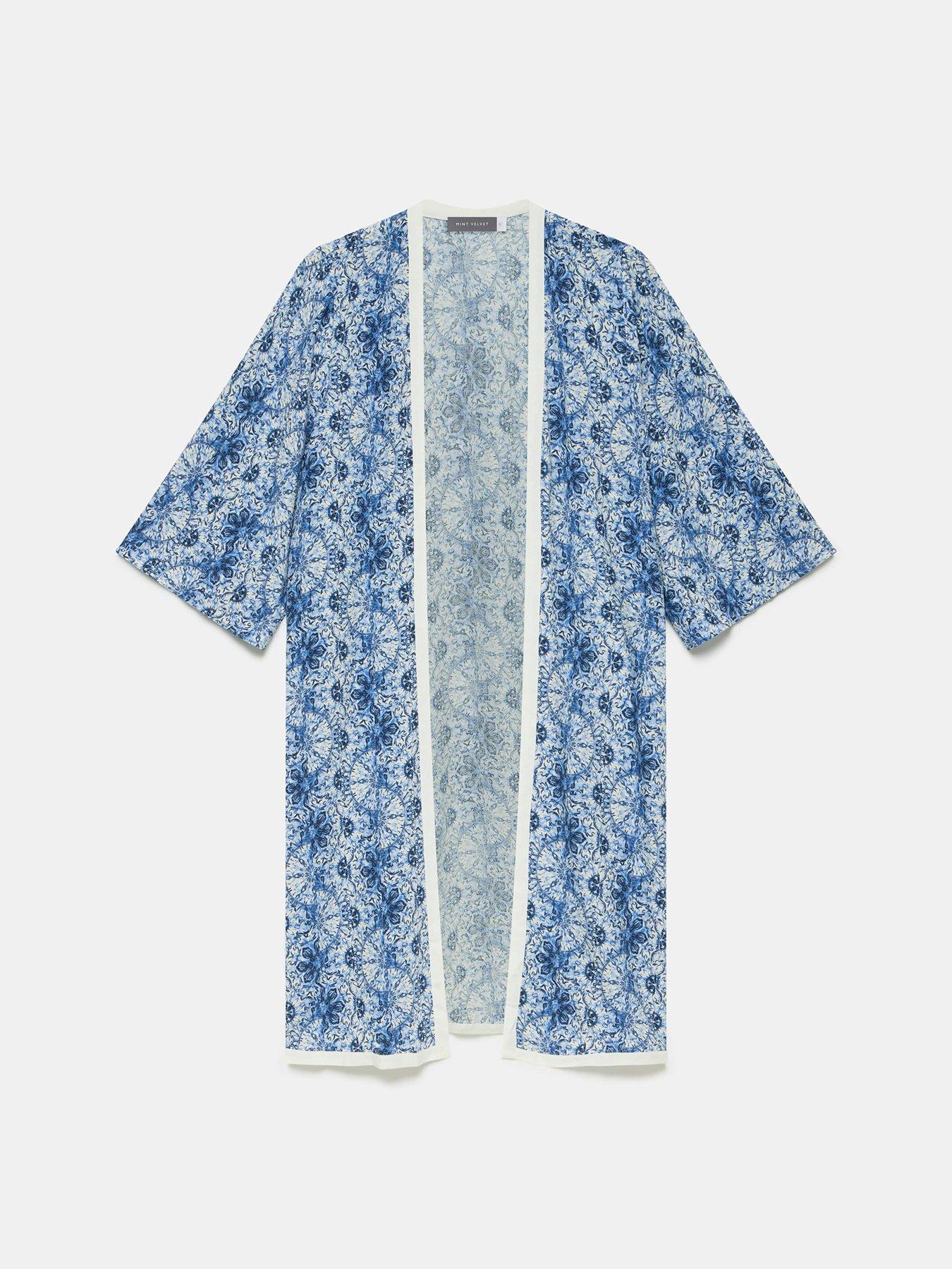 mint-velvet-tile-print-kimono-bluedetail