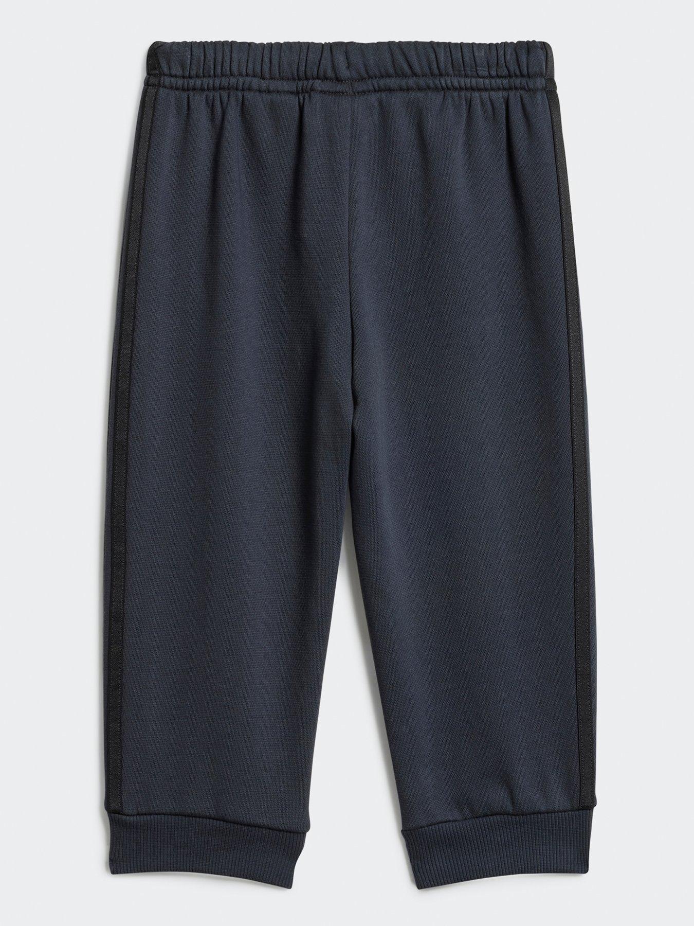 adidas-junior-manchester-united-tracksuit-blackback