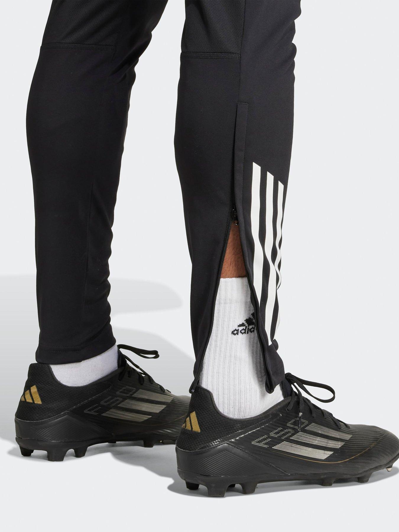 adidas-mens-manchester-united-training-pant-blackdetail