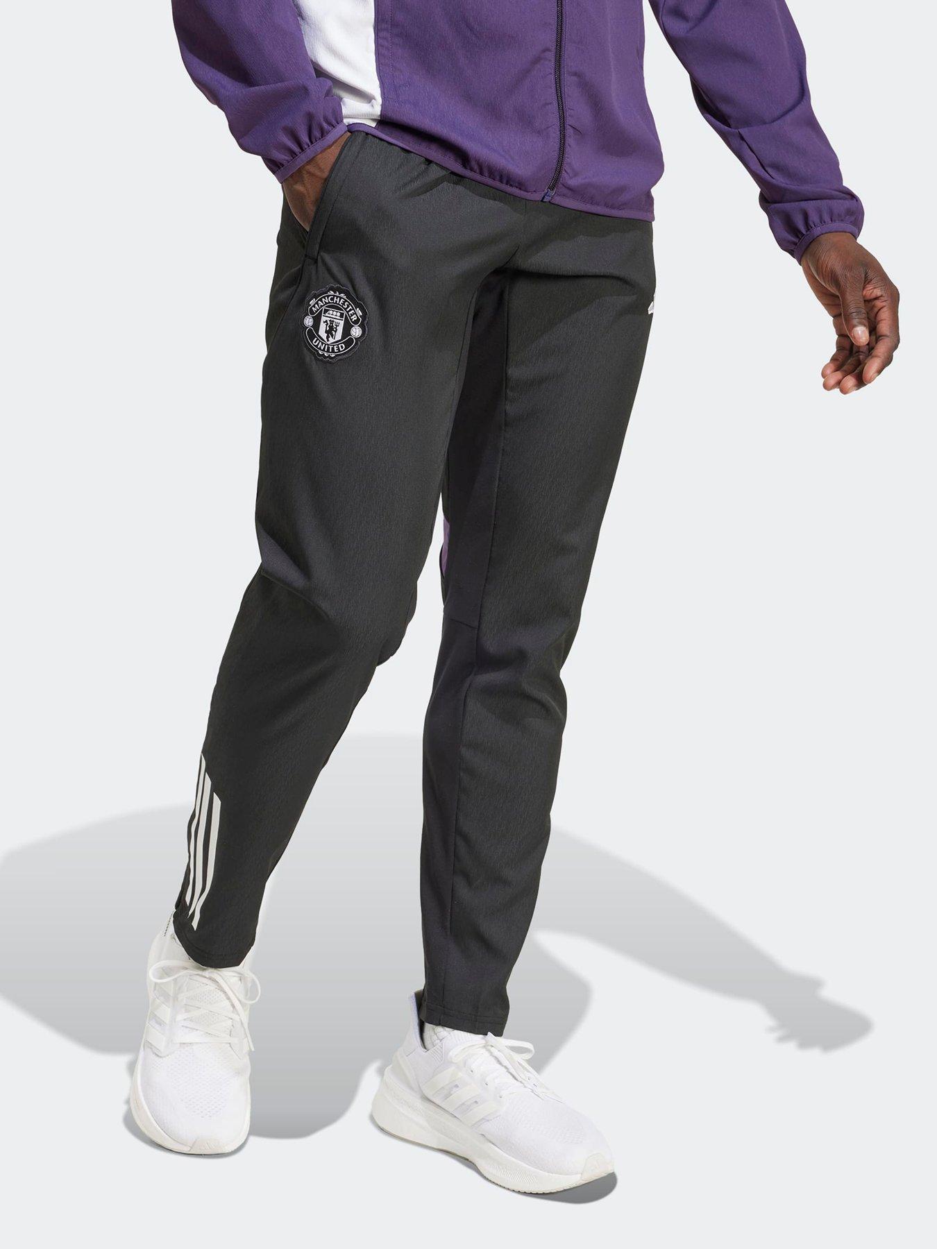adidas-mens-manchester-united-training-pants-blackoutfit