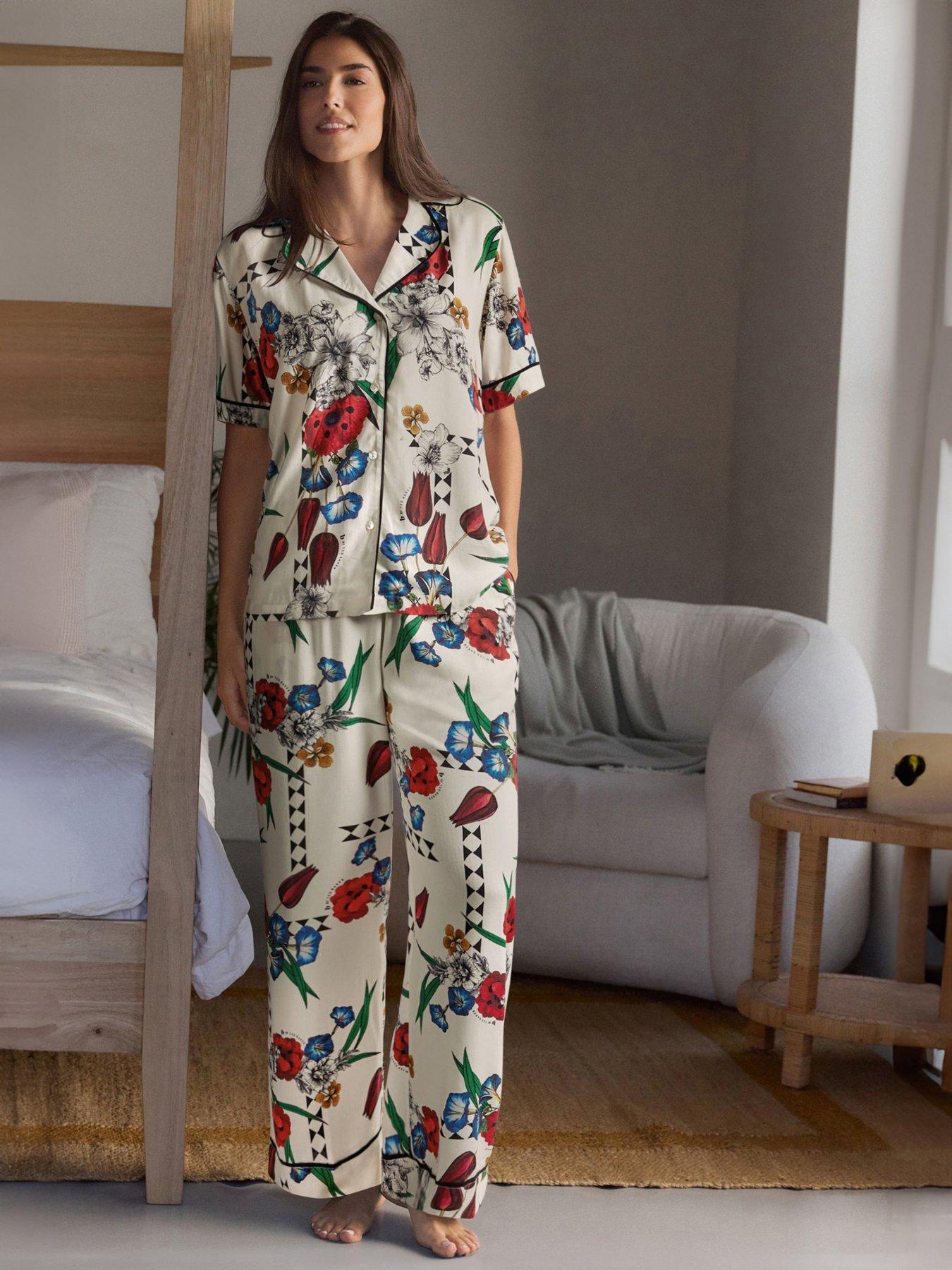 b-by-ted-baker-ted-baker-may-snake-pyjama-set-ecrufront