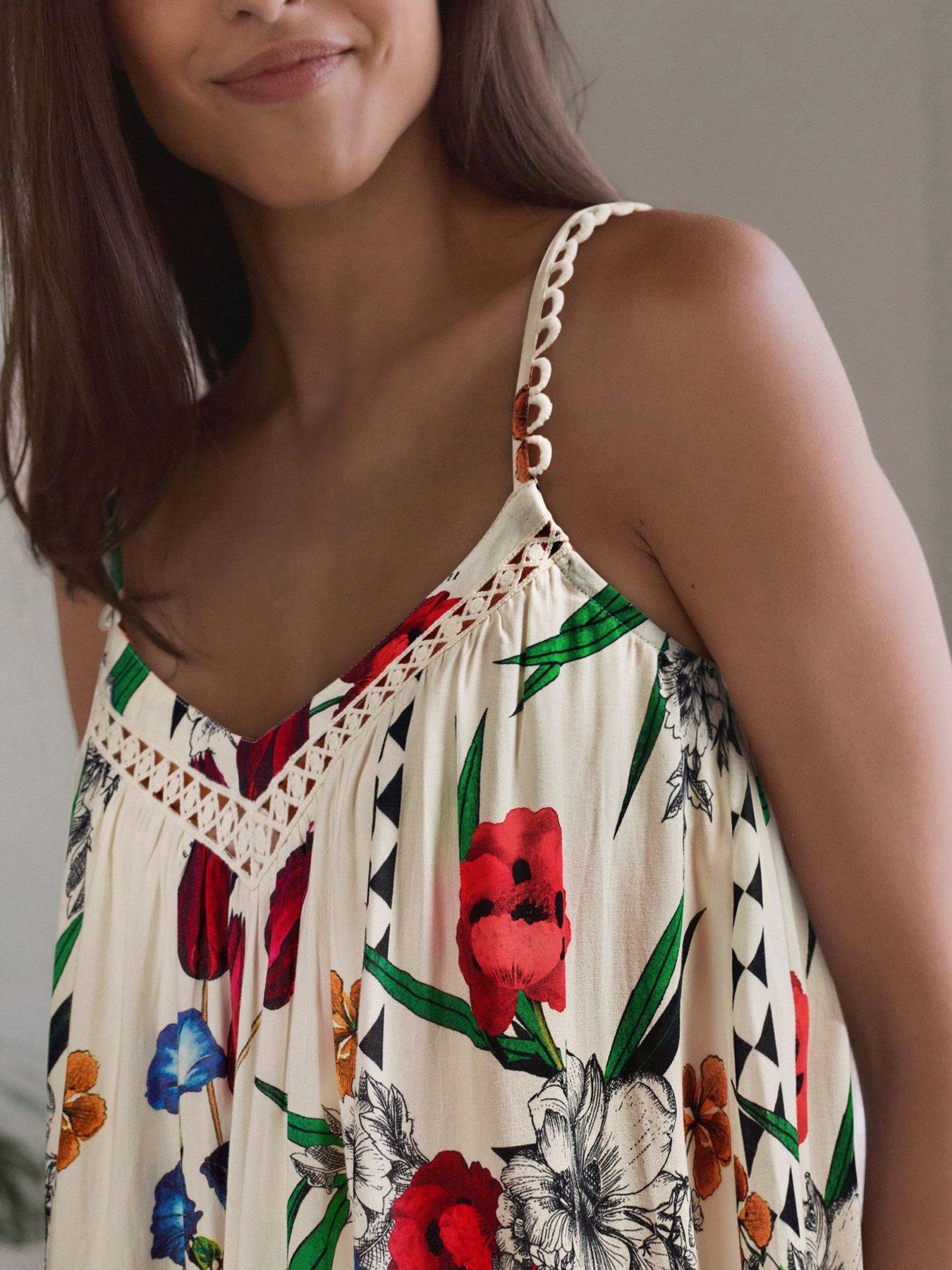 b-by-ted-baker-ted-baker-may-snake-slip-ecruoutfit